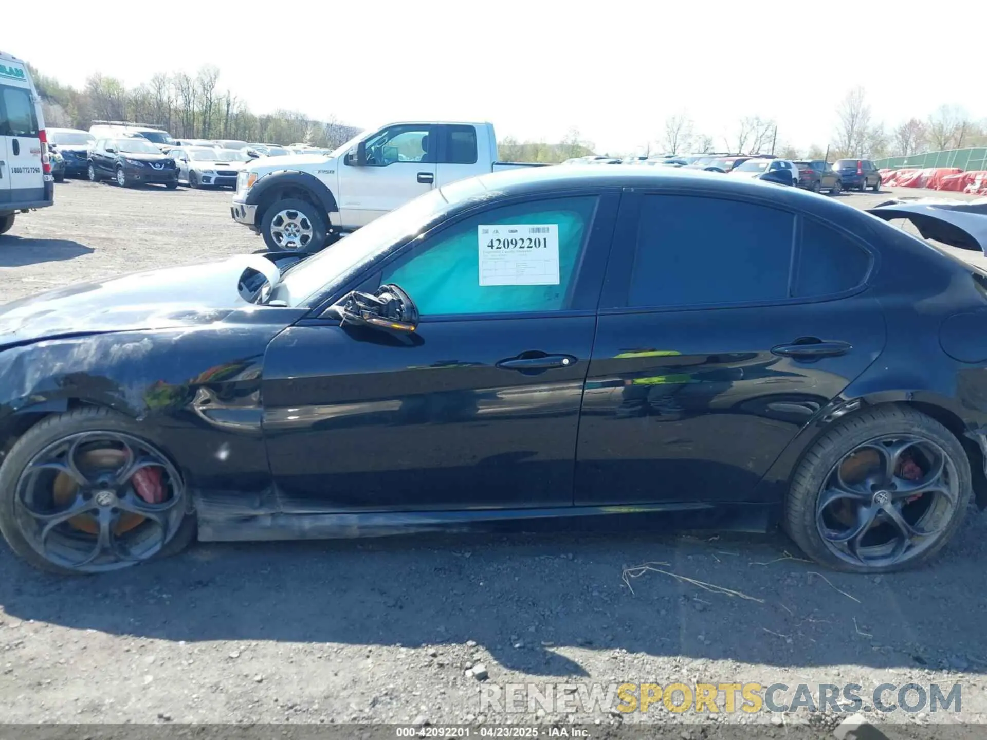 13 Photograph of a damaged car ZARFANBN8K7603243 ALFA ROMEO GIULIA 2019