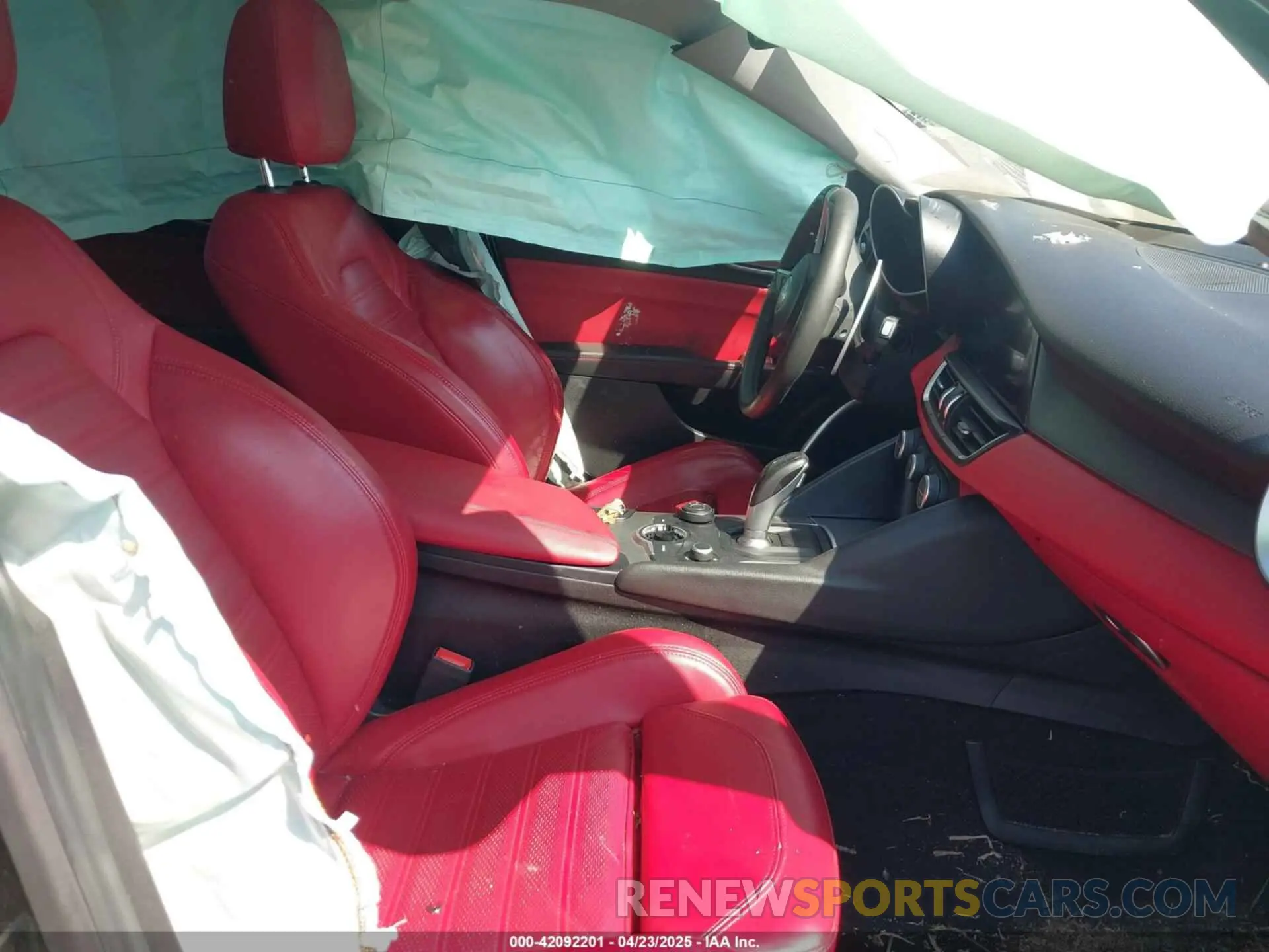 5 Photograph of a damaged car ZARFANBN8K7603243 ALFA ROMEO GIULIA 2019