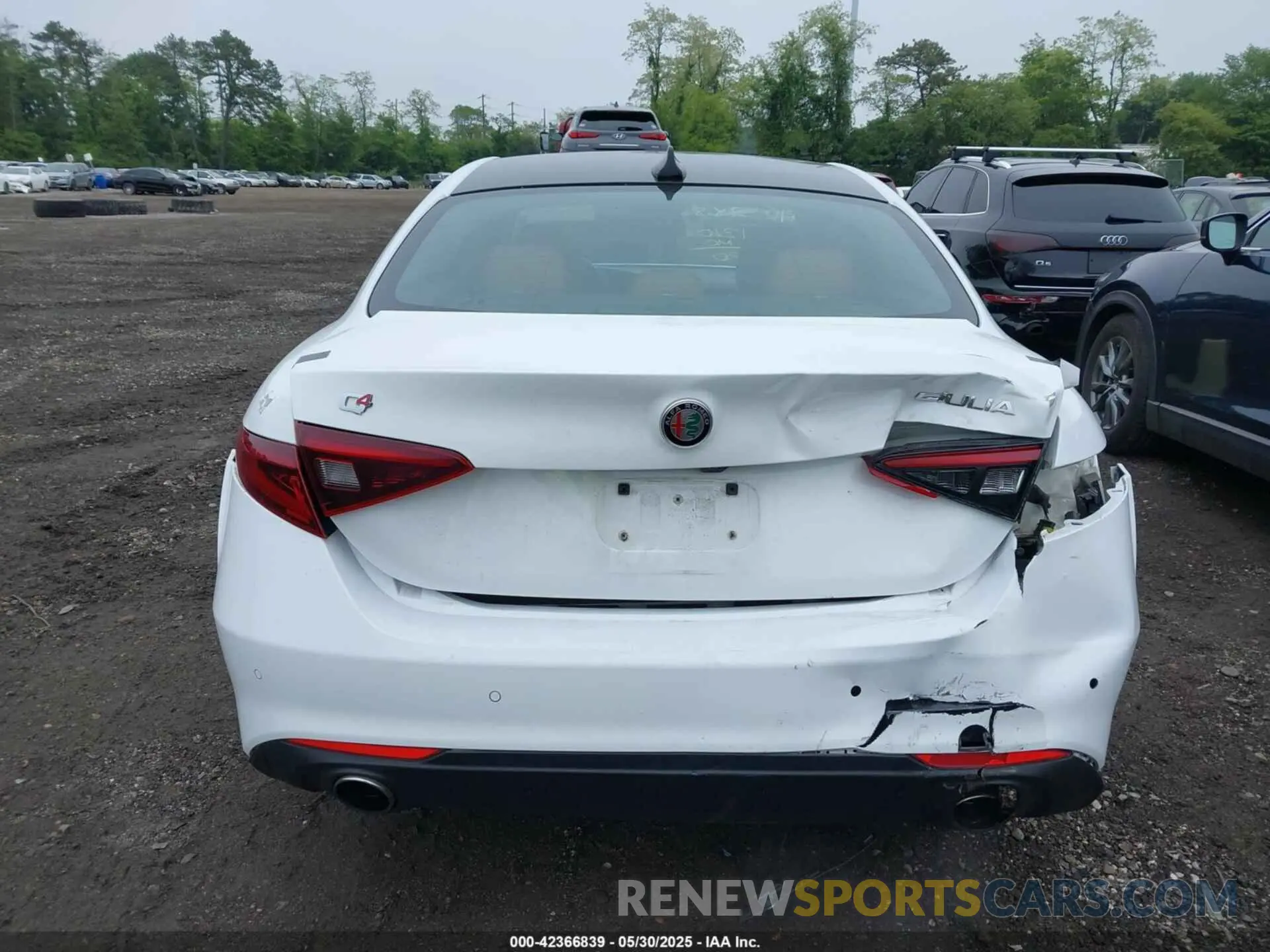 16 Photograph of a damaged car ZARFANBNXK7606323 ALFA ROMEO GIULIA 2019