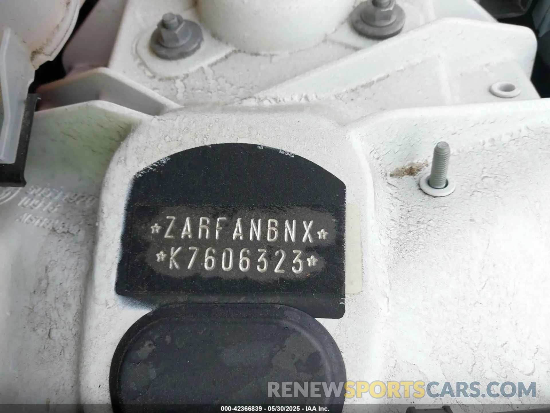 18 Photograph of a damaged car ZARFANBNXK7606323 ALFA ROMEO GIULIA 2019