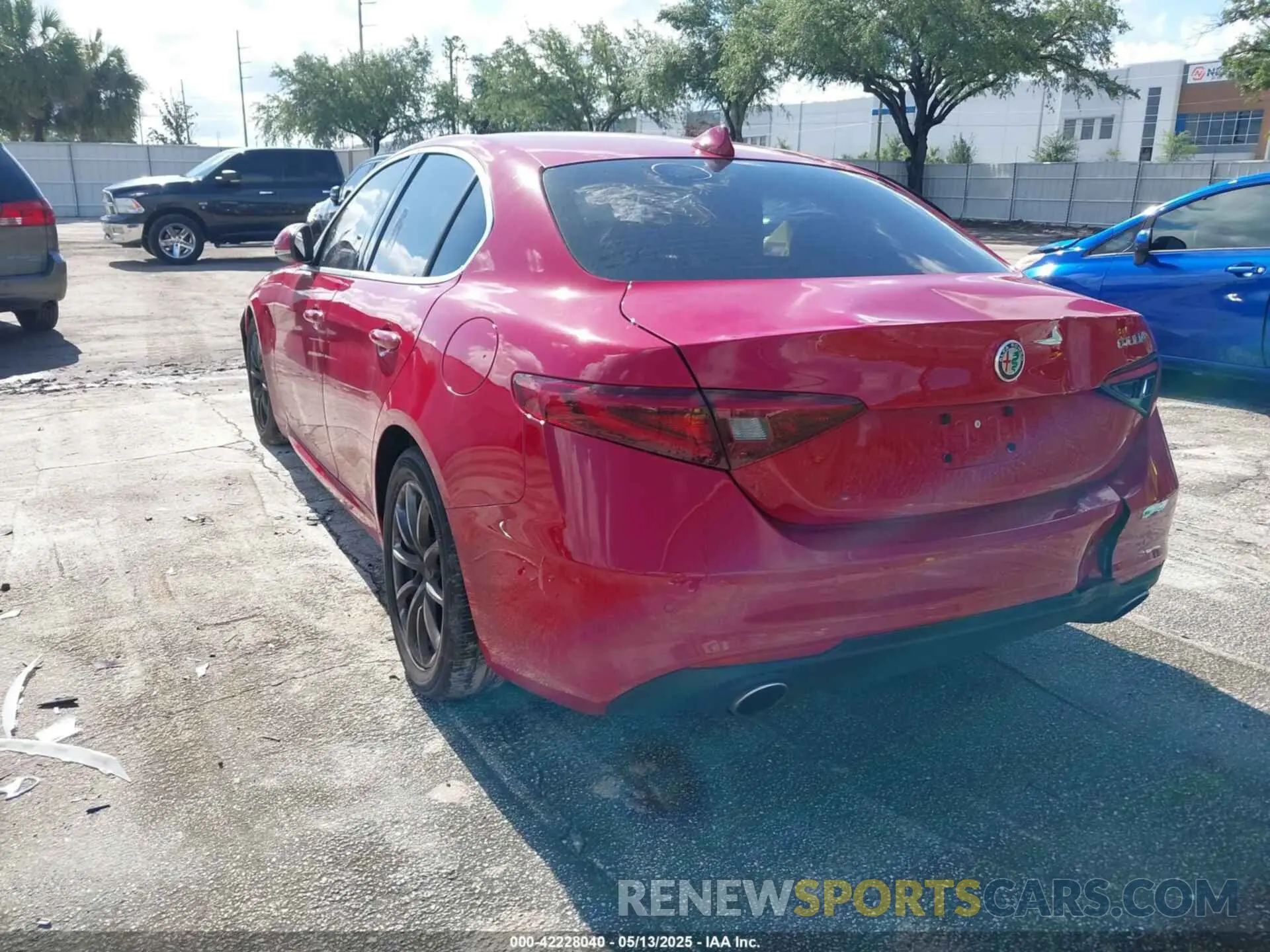 3 Photograph of a damaged car ZARFAMAN0L7631101 ALFA ROMEO GIULIA 2020