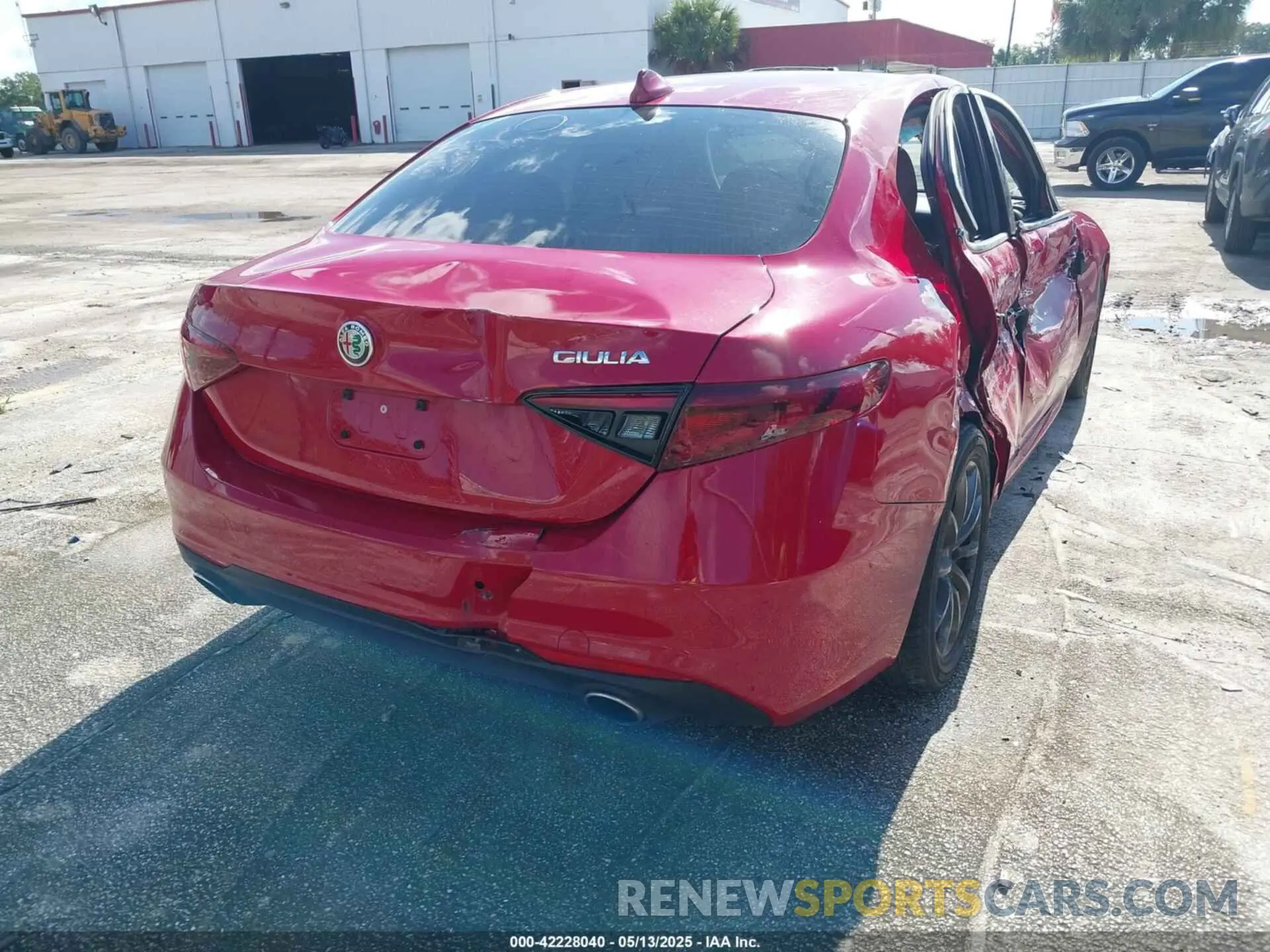 4 Photograph of a damaged car ZARFAMAN0L7631101 ALFA ROMEO GIULIA 2020
