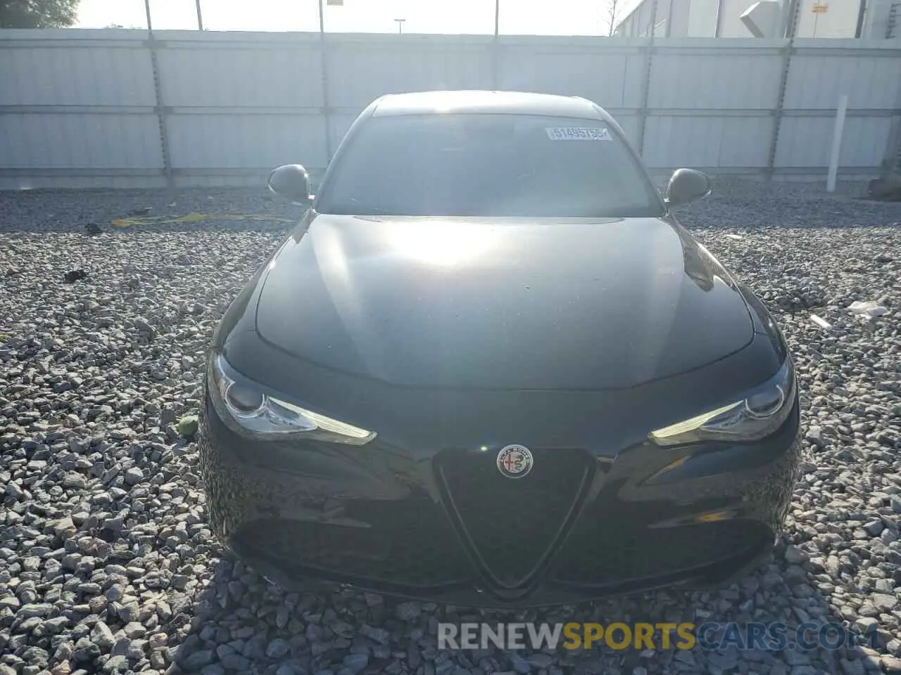 5 Photograph of a damaged car ZARFAMAN1L7625775 ALFA ROMEO GIULIA 2020