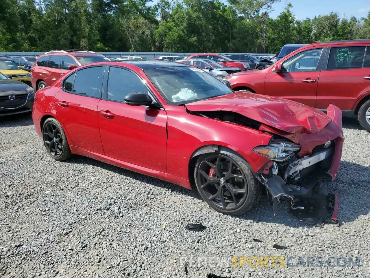 4 Photograph of a damaged car ZARFAMAN1L7625954 ALFA ROMEO GIULIA 2020