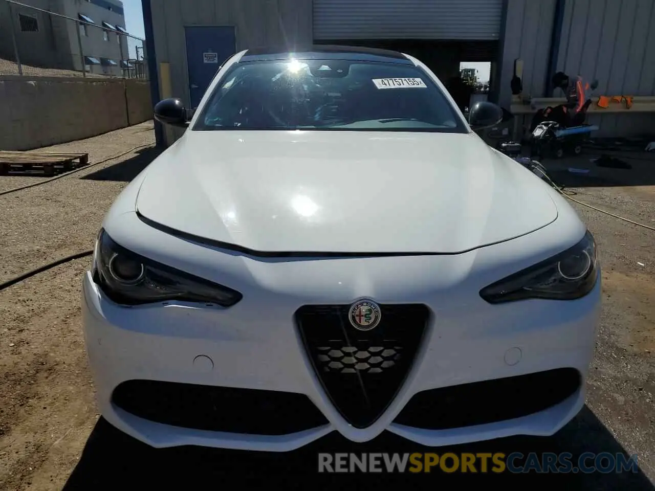 5 Photograph of a damaged car ZARFAMAN1L7634962 ALFA ROMEO GIULIA 2020