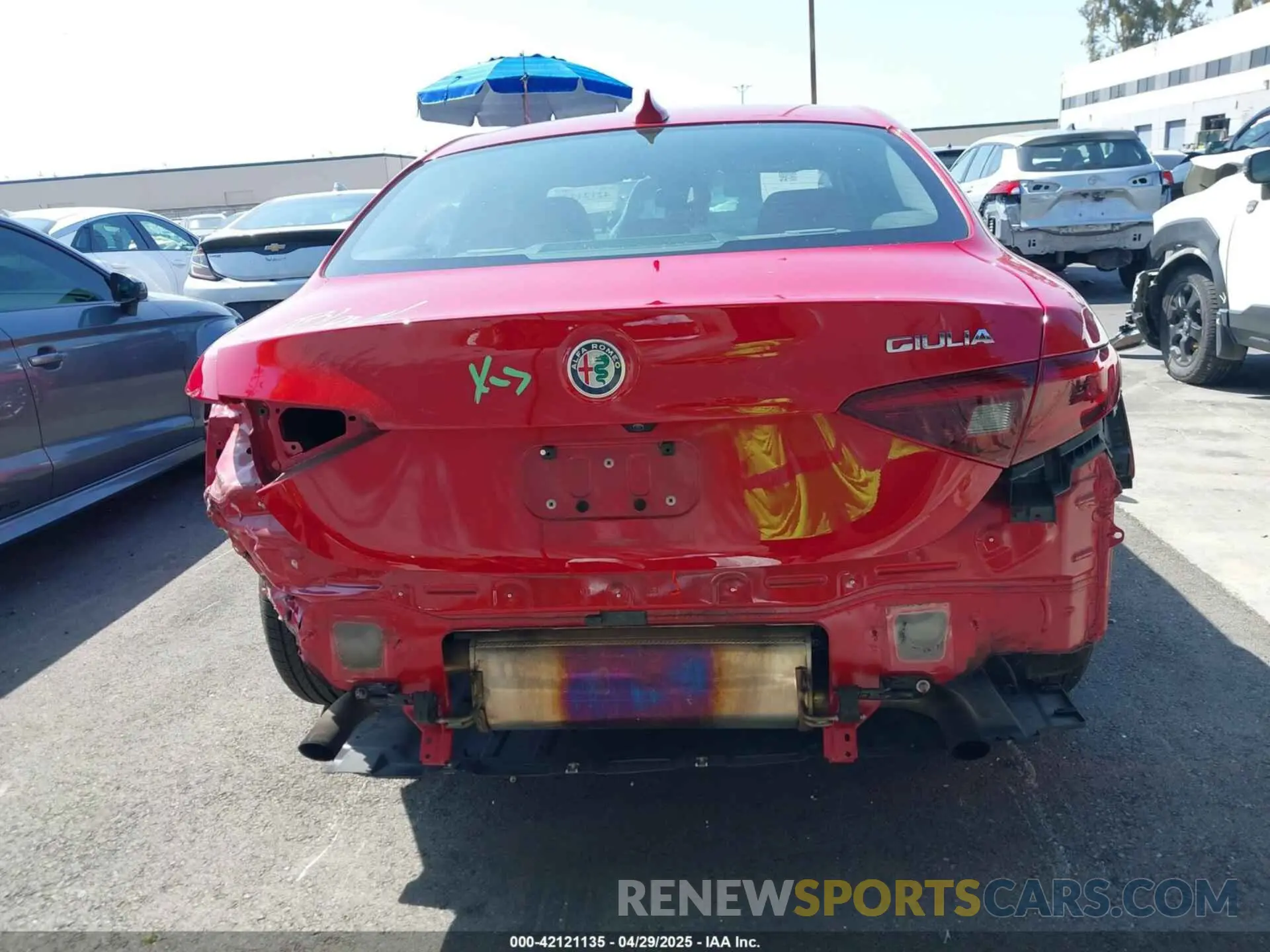 17 Photograph of a damaged car ZARFAMAN1L7636002 ALFA ROMEO GIULIA 2020