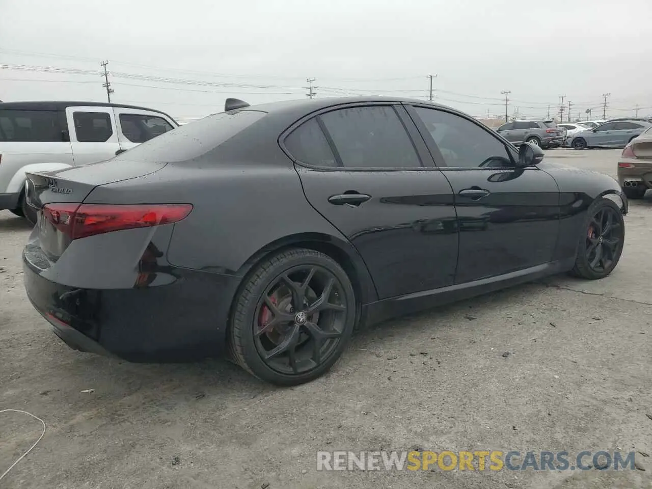 3 Photograph of a damaged car ZARFAMAN1L7638722 ALFA ROMEO GIULIA 2020