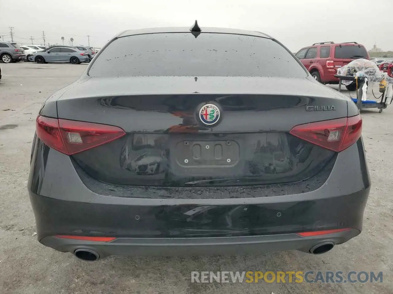 6 Photograph of a damaged car ZARFAMAN1L7638722 ALFA ROMEO GIULIA 2020