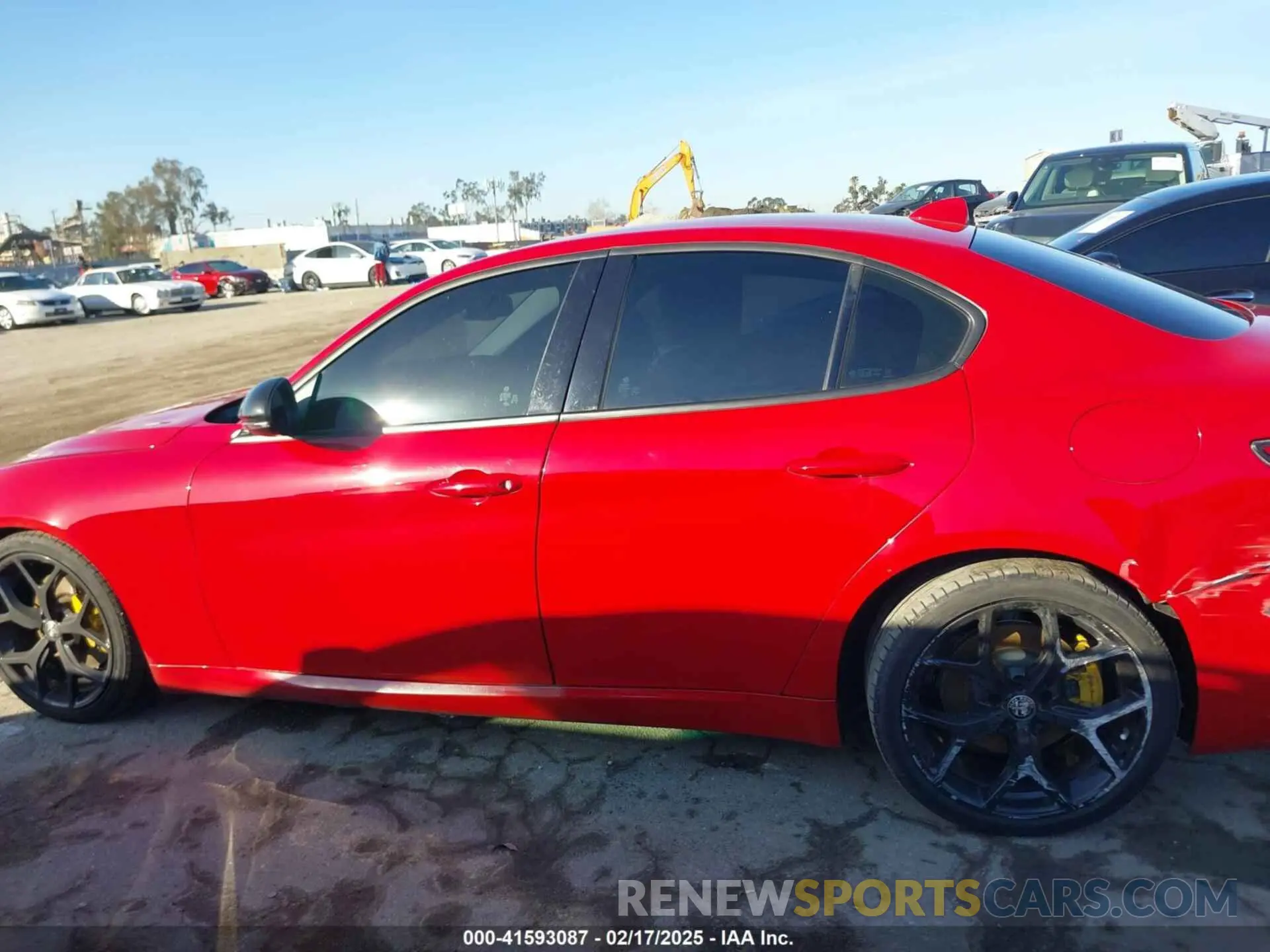 14 Photograph of a damaged car ZARFAMAN2L7636459 ALFA ROMEO GIULIA 2020