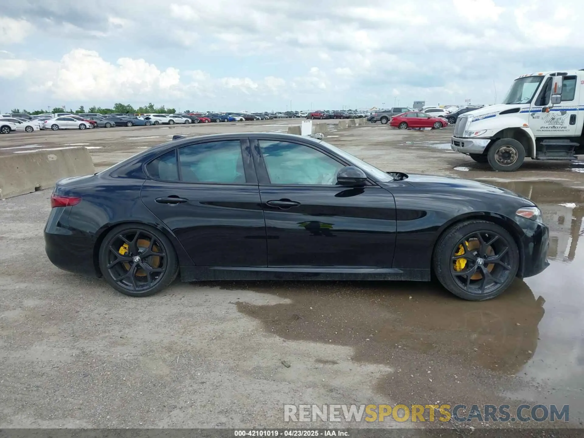 13 Photograph of a damaged car ZARFAMAN3L7632937 ALFA ROMEO GIULIA 2020