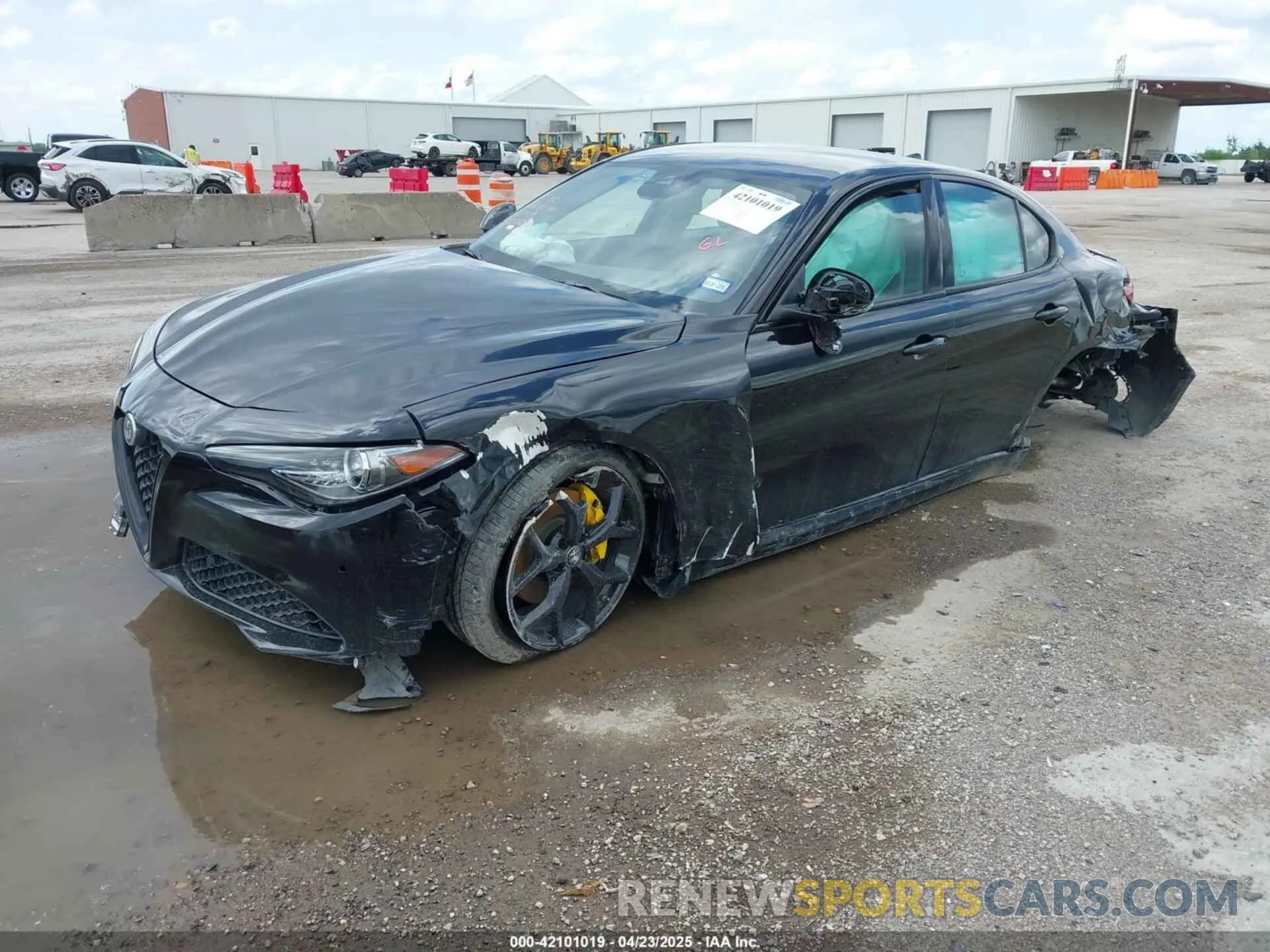 2 Photograph of a damaged car ZARFAMAN3L7632937 ALFA ROMEO GIULIA 2020