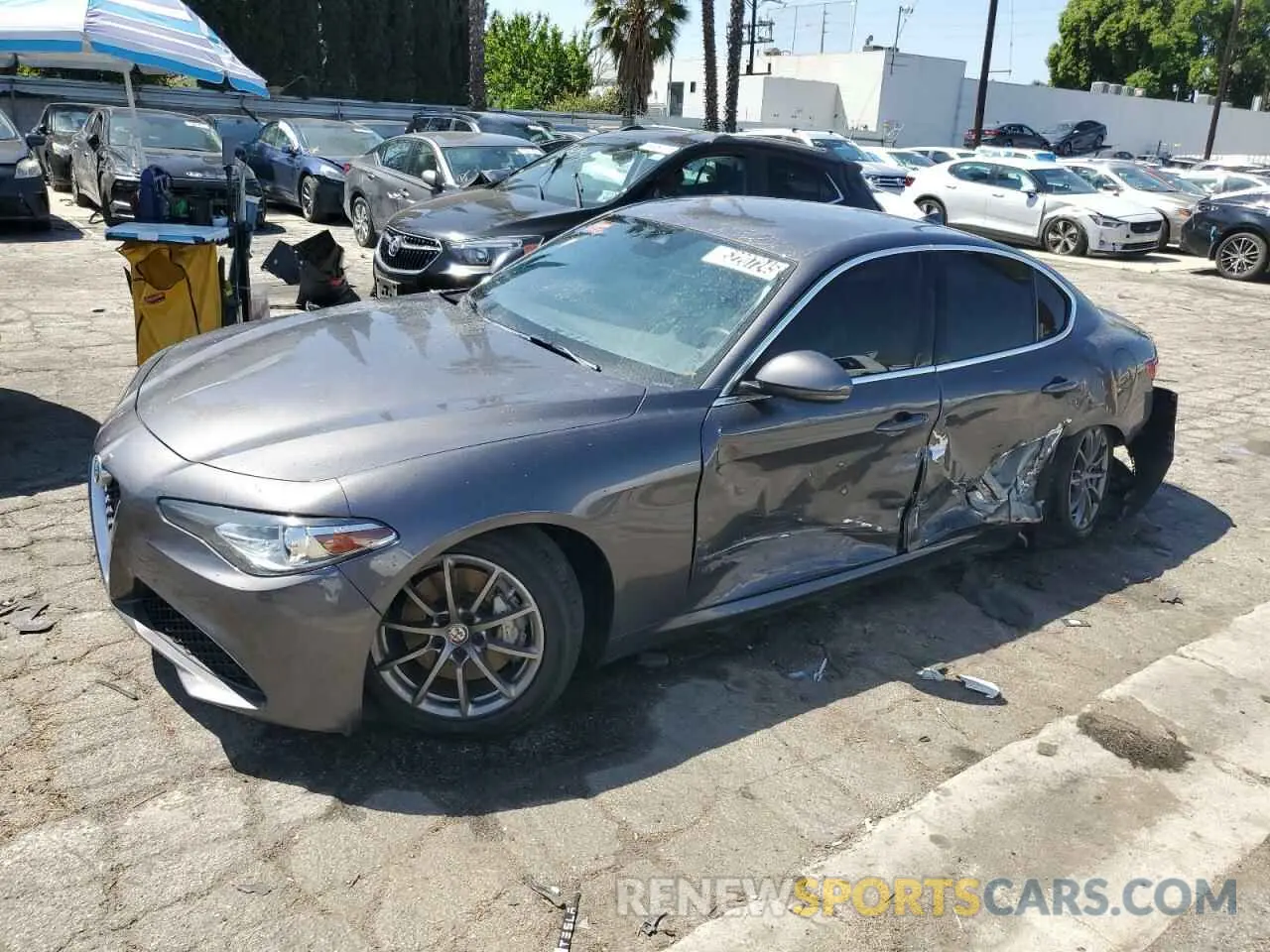 1 Photograph of a damaged car ZARFAMAN4L7636429 ALFA ROMEO GIULIA 2020