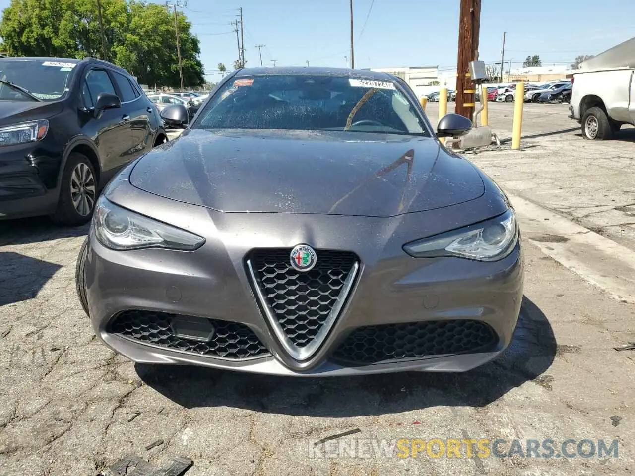 5 Photograph of a damaged car ZARFAMAN4L7636429 ALFA ROMEO GIULIA 2020