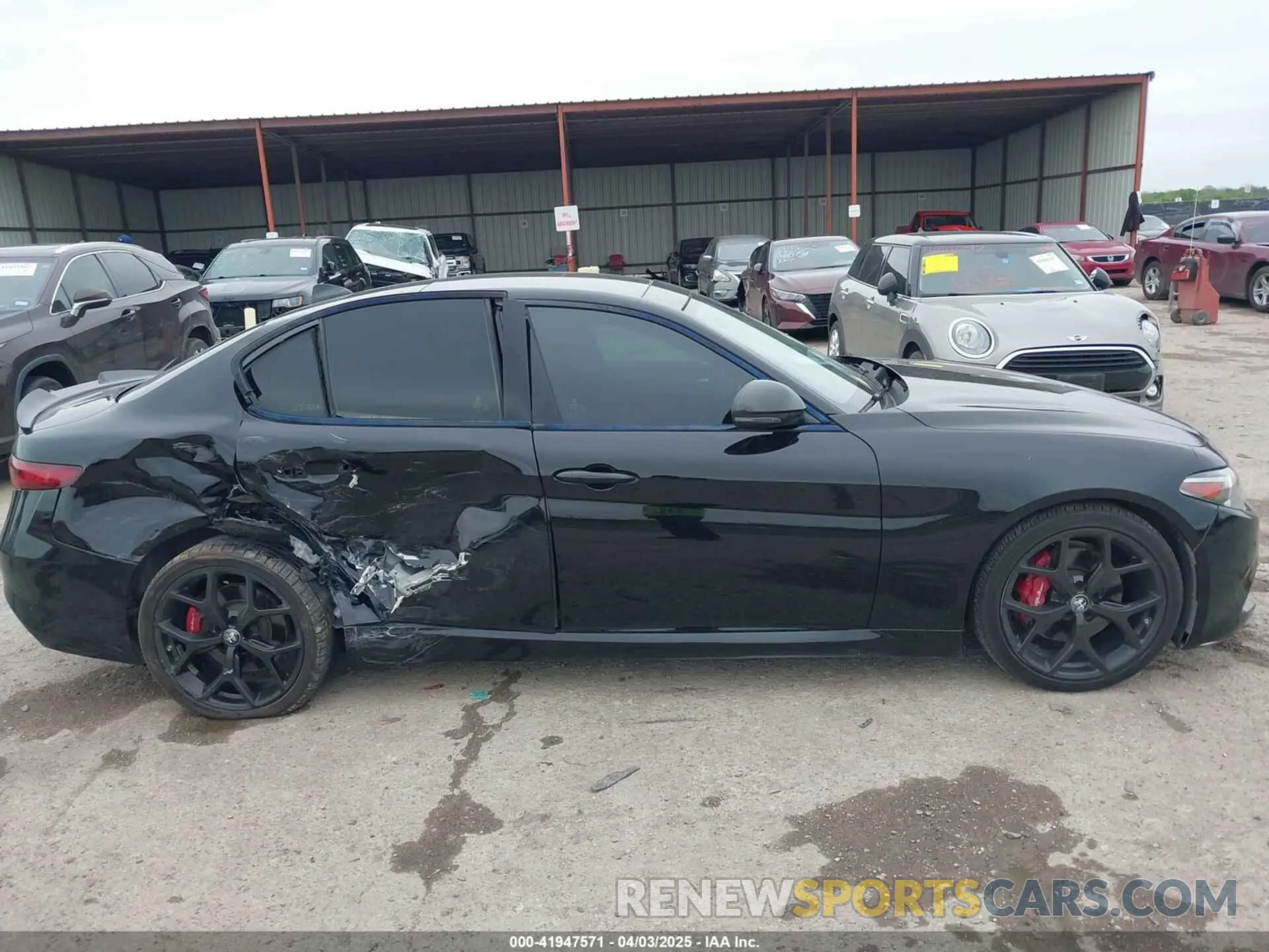 13 Photograph of a damaged car ZARFAMAN9L7637186 ALFA ROMEO GIULIA 2020