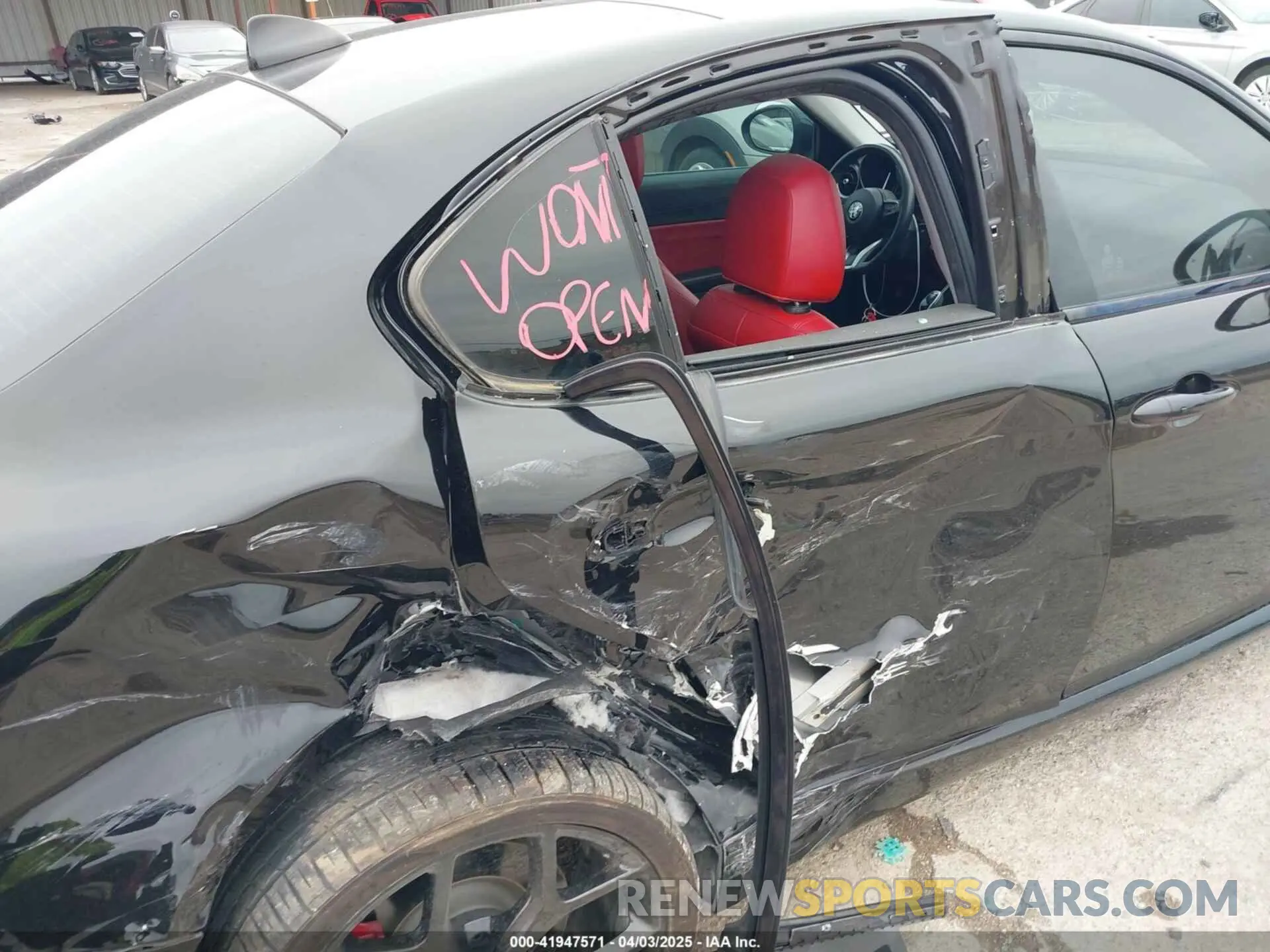 6 Photograph of a damaged car ZARFAMAN9L7637186 ALFA ROMEO GIULIA 2020
