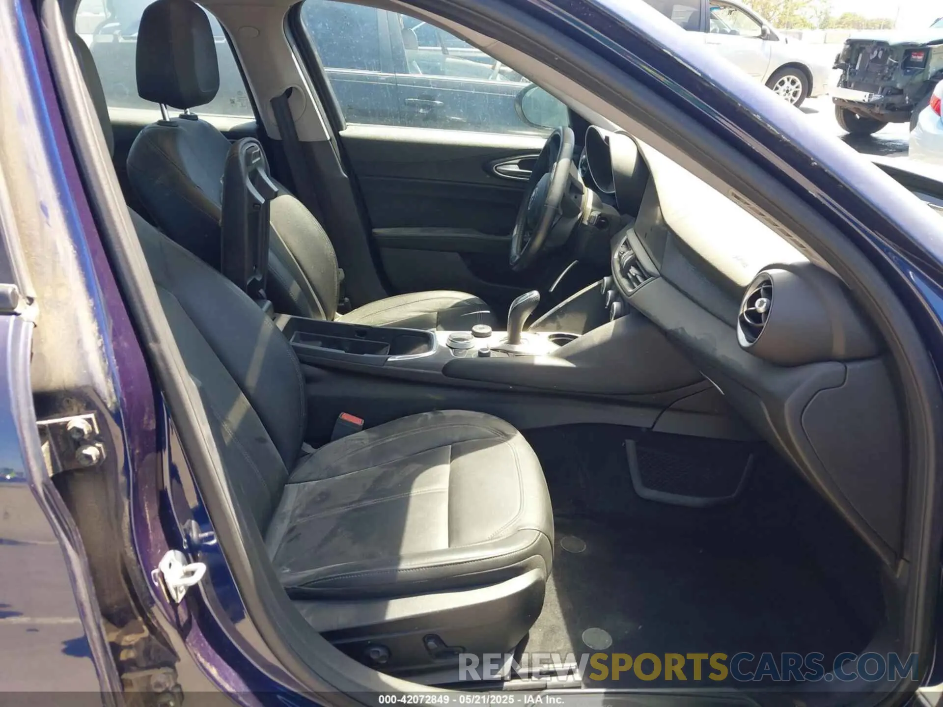 5 Photograph of a damaged car ZARFAMANXL7626343 ALFA ROMEO GIULIA 2020