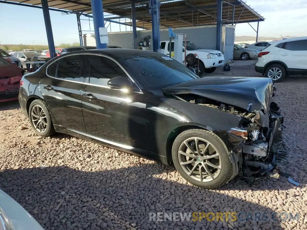 4 Photograph of a damaged car ZARFAMANXL7629565 ALFA ROMEO GIULIA 2020