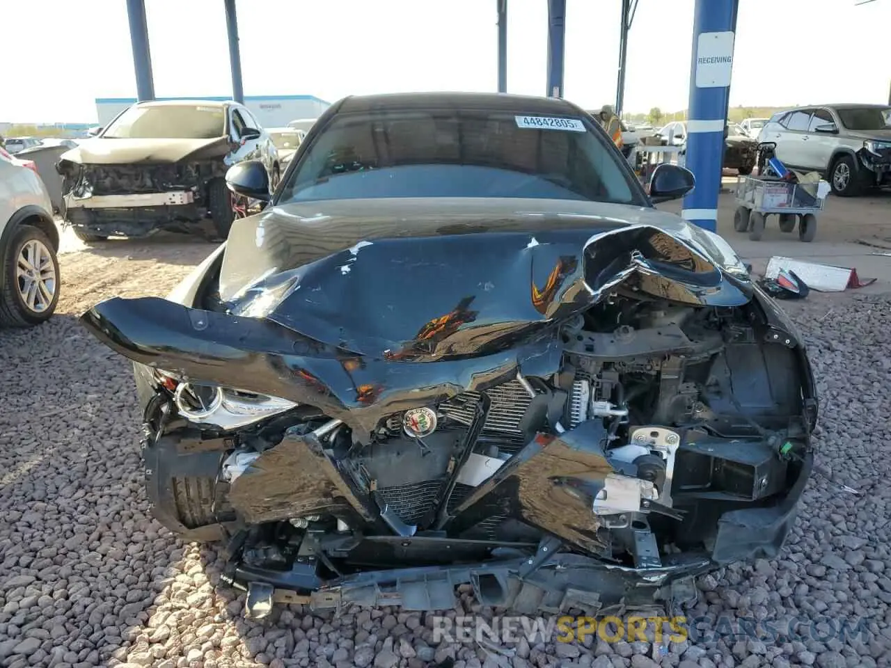 5 Photograph of a damaged car ZARFAMANXL7629565 ALFA ROMEO GIULIA 2020