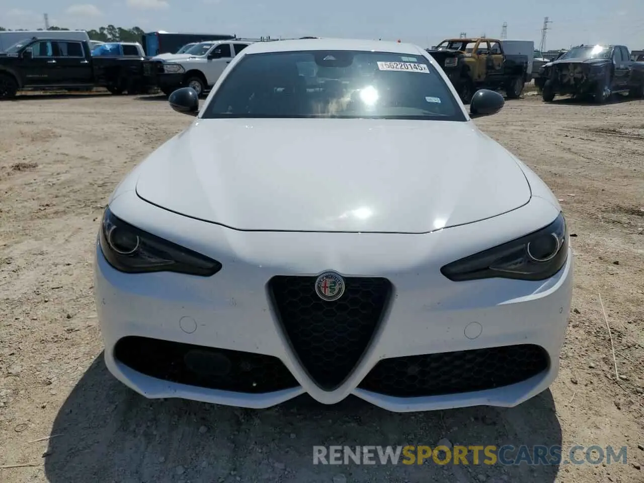 5 Photograph of a damaged car ZARFAMBN1L7636628 ALFA ROMEO GIULIA 2020