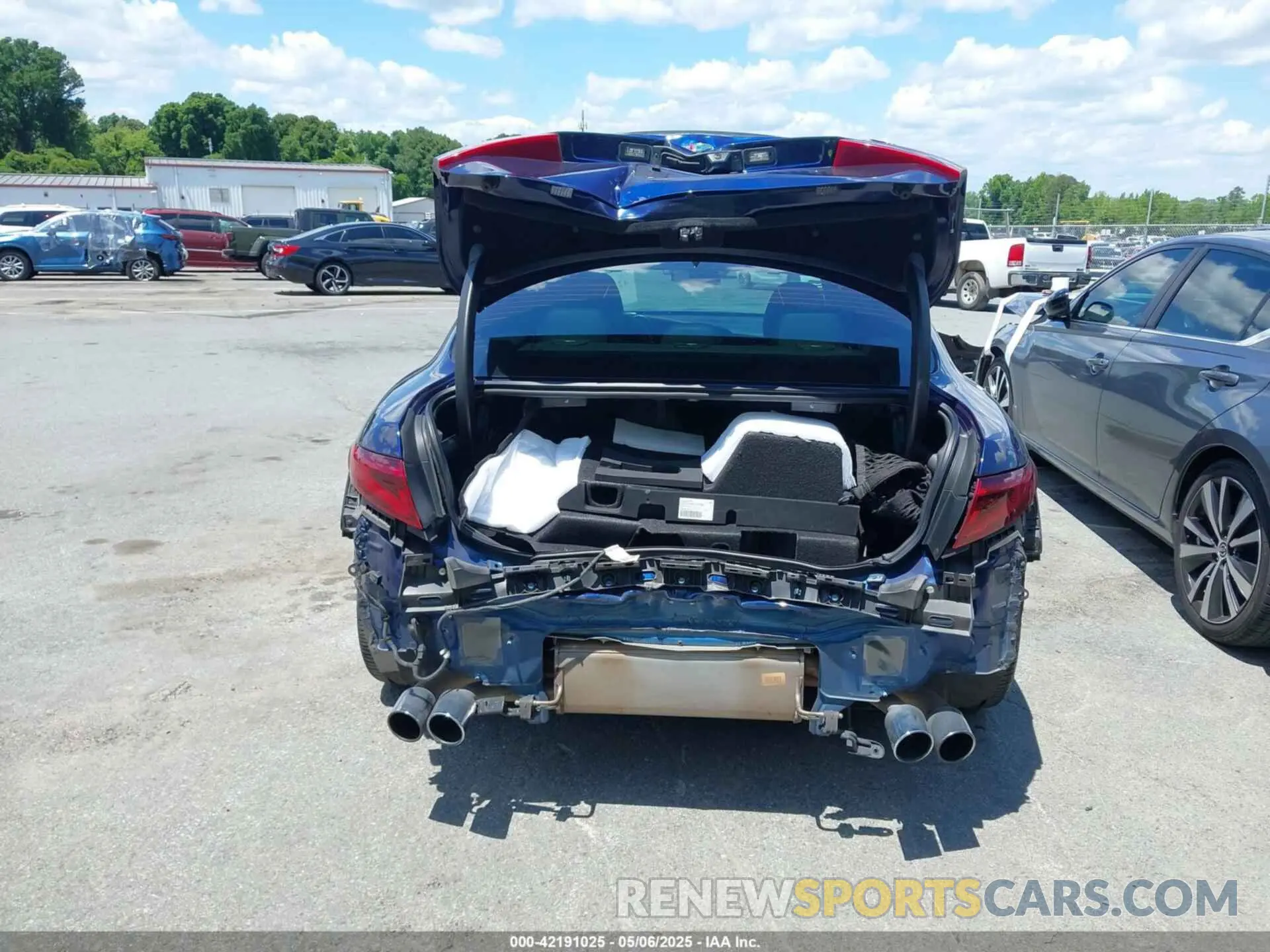 17 Photograph of a damaged car ZARFAMEV7L7632532 ALFA ROMEO GIULIA 2020