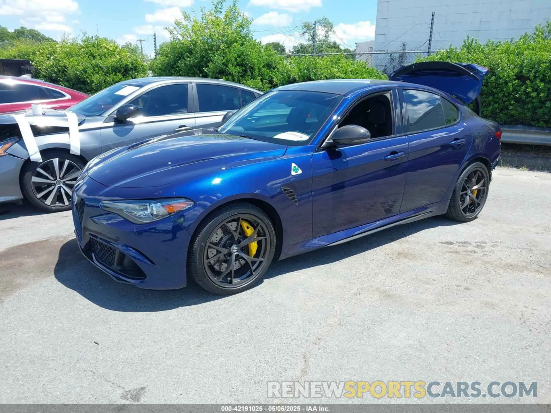 2 Photograph of a damaged car ZARFAMEV7L7632532 ALFA ROMEO GIULIA 2020