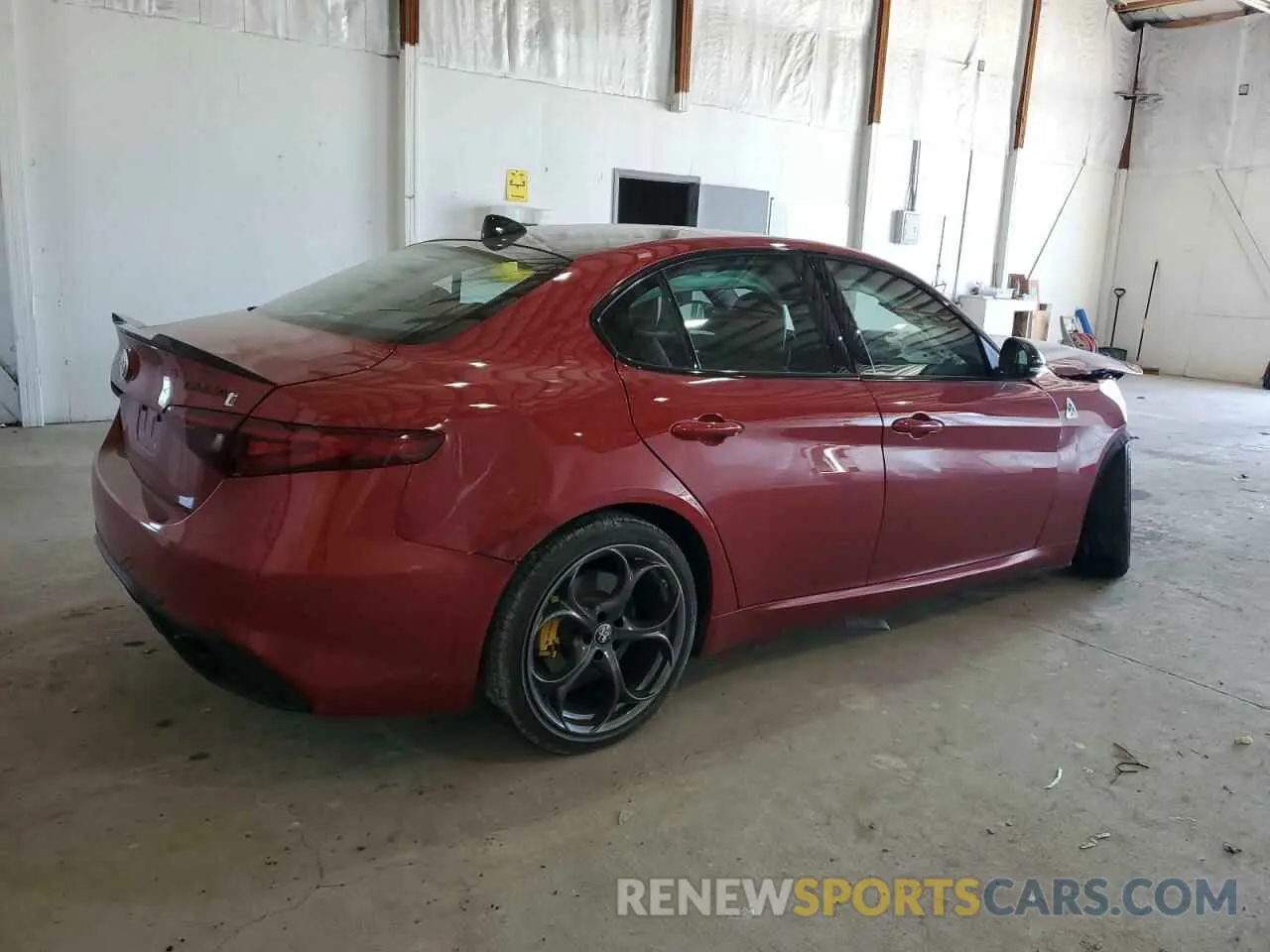 3 Photograph of a damaged car ZARFANBN1L7636246 ALFA ROMEO GIULIA 2020