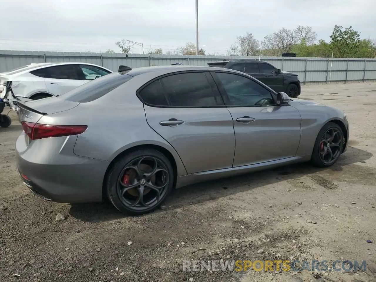 3 Photograph of a damaged car ZARFANBN5L7626108 ALFA ROMEO GIULIA 2020