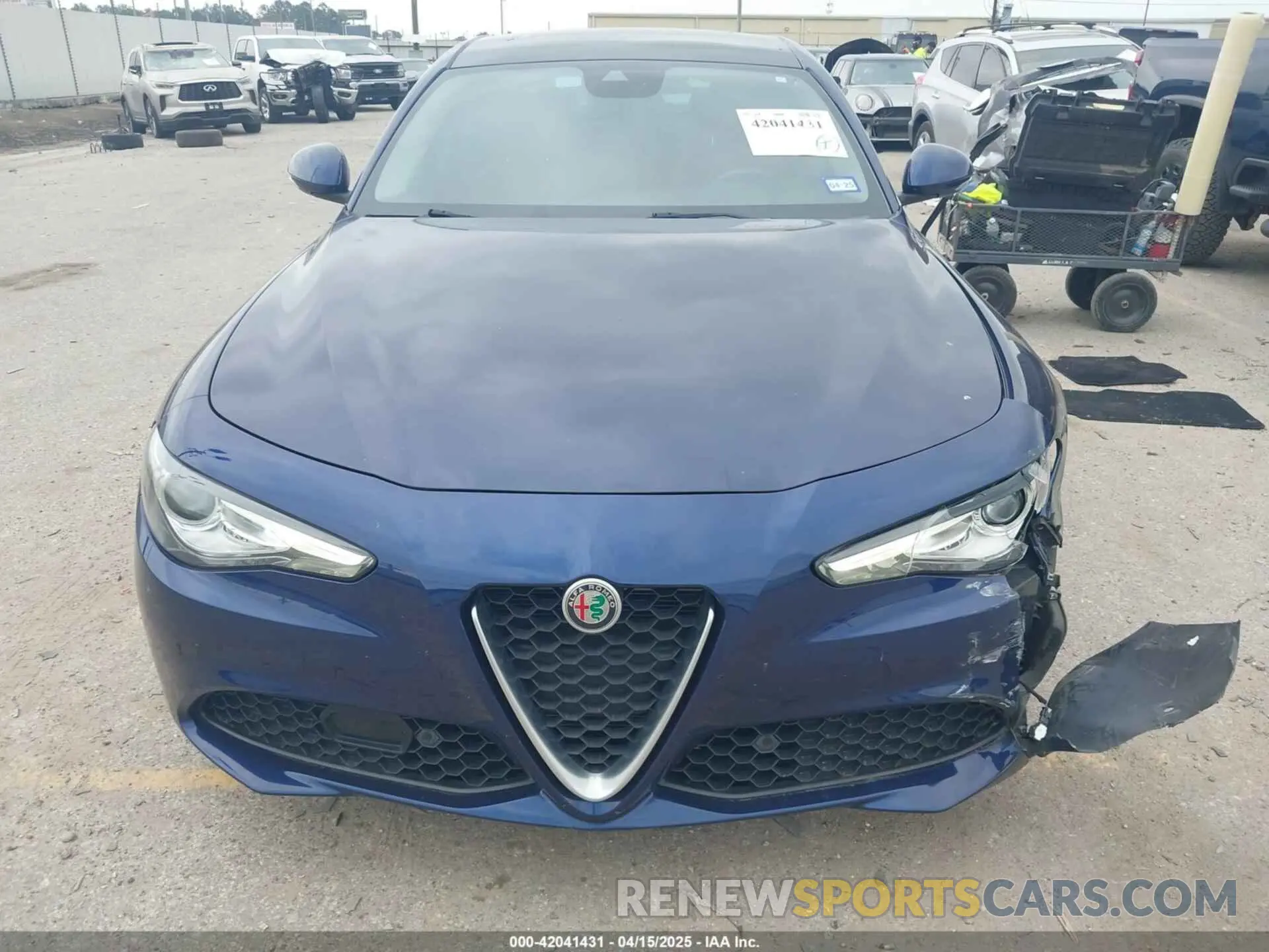12 Photograph of a damaged car ZARFANBN5L7632328 ALFA ROMEO GIULIA 2020