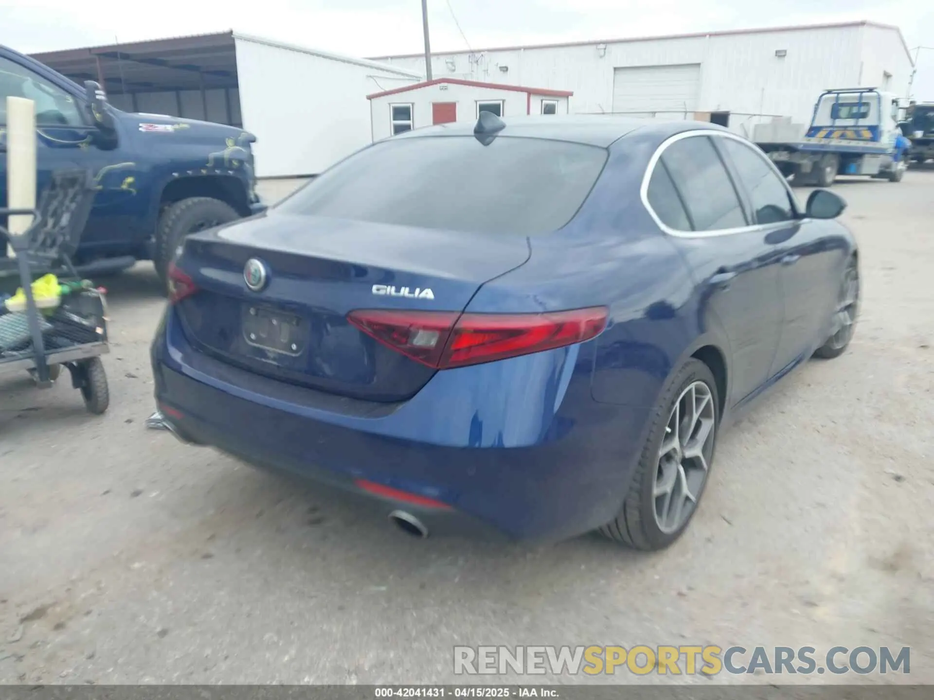 4 Photograph of a damaged car ZARFANBN5L7632328 ALFA ROMEO GIULIA 2020