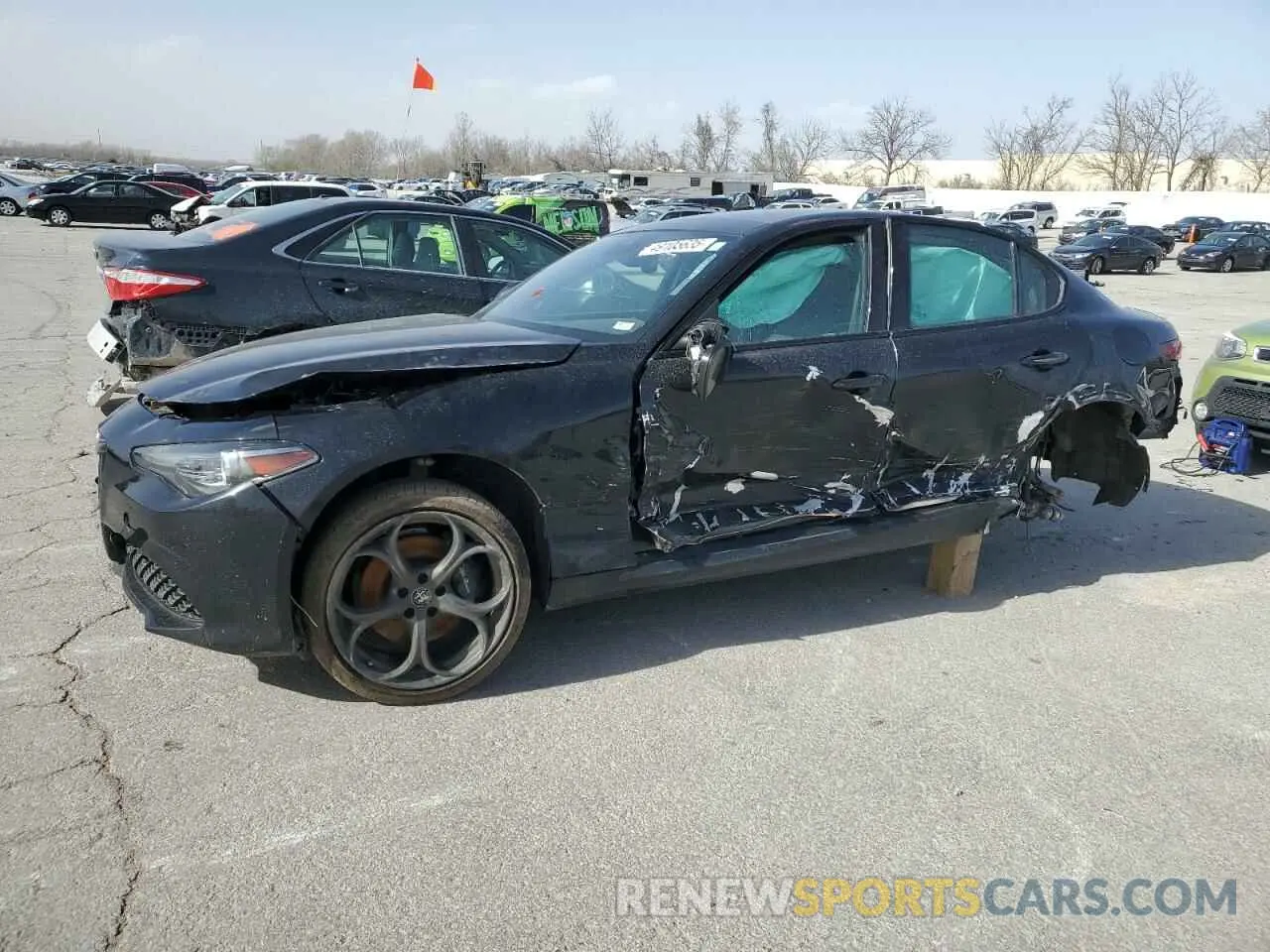 1 Photograph of a damaged car ZARFANBN8L7638821 ALFA ROMEO GIULIA 2020