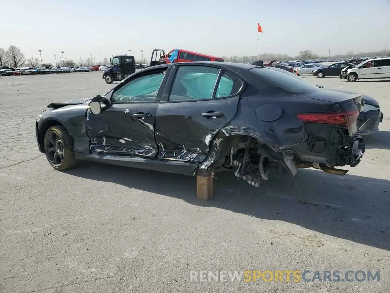 2 Photograph of a damaged car ZARFANBN8L7638821 ALFA ROMEO GIULIA 2020