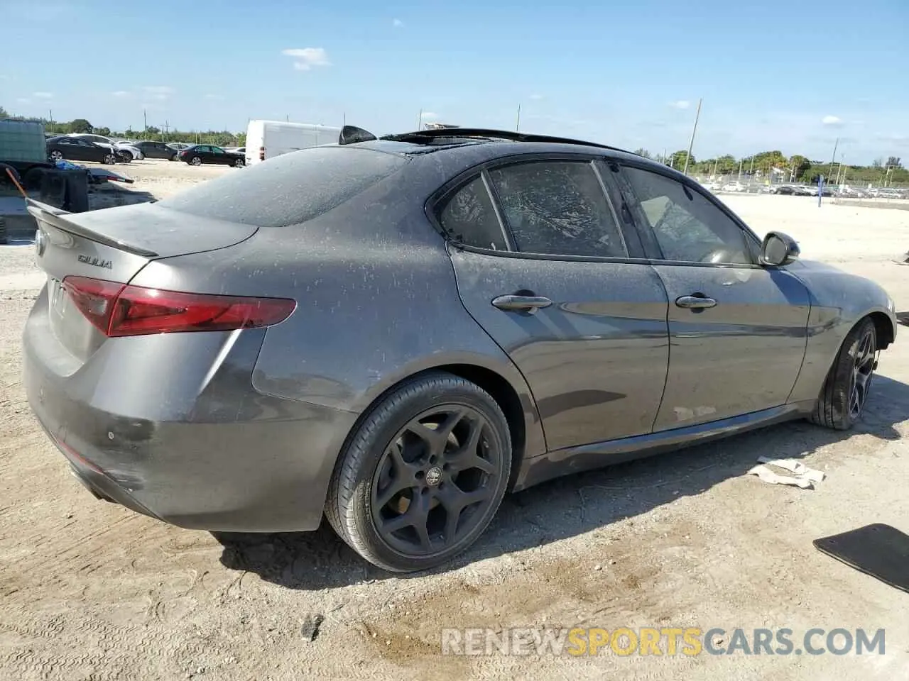 3 Photograph of a damaged car ZARFAMAN0M7645906 ALFA ROMEO GIULIA 2021