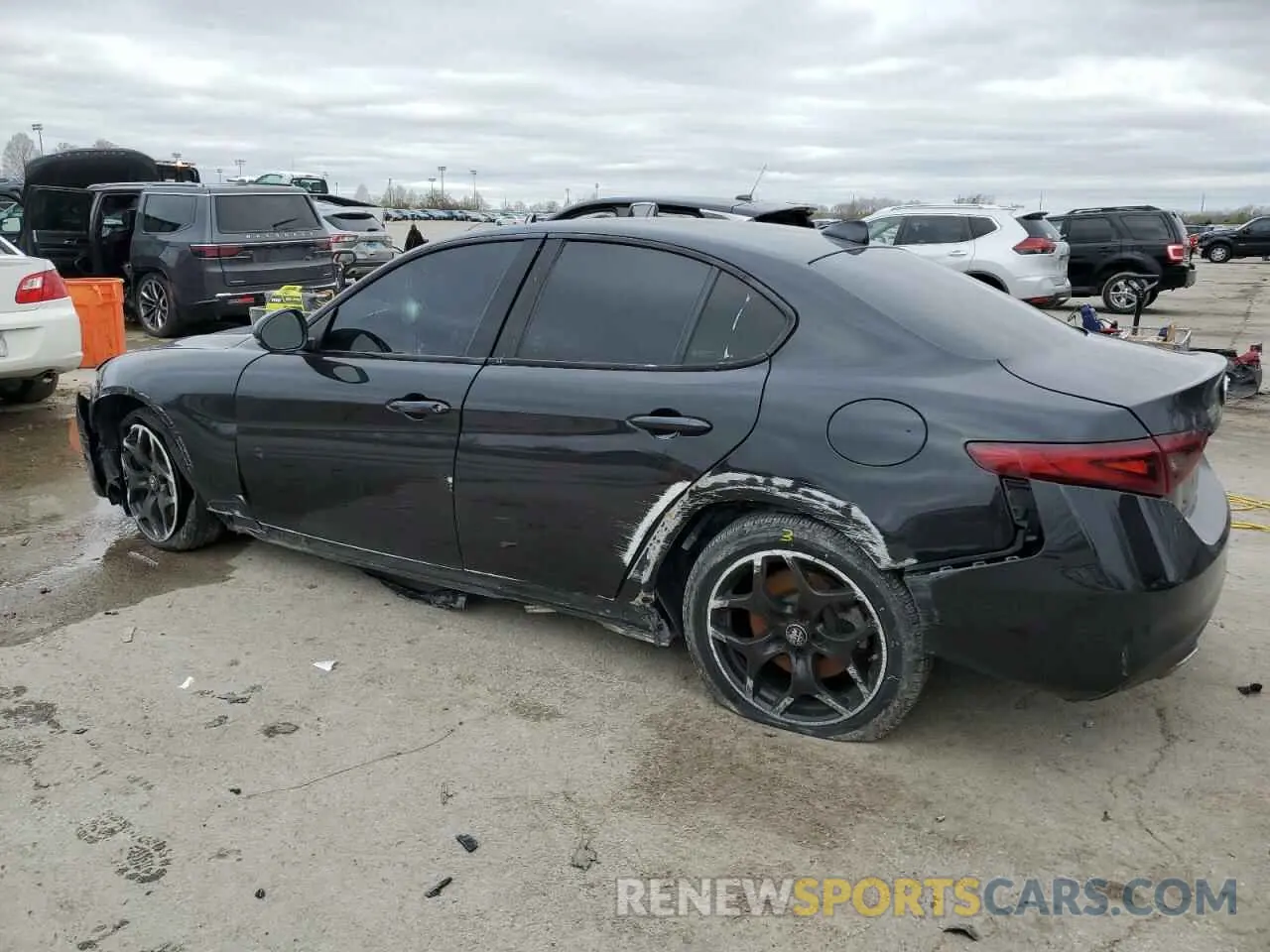 2 Photograph of a damaged car ZARFAMAN3M7639209 ALFA ROMEO GIULIA 2021