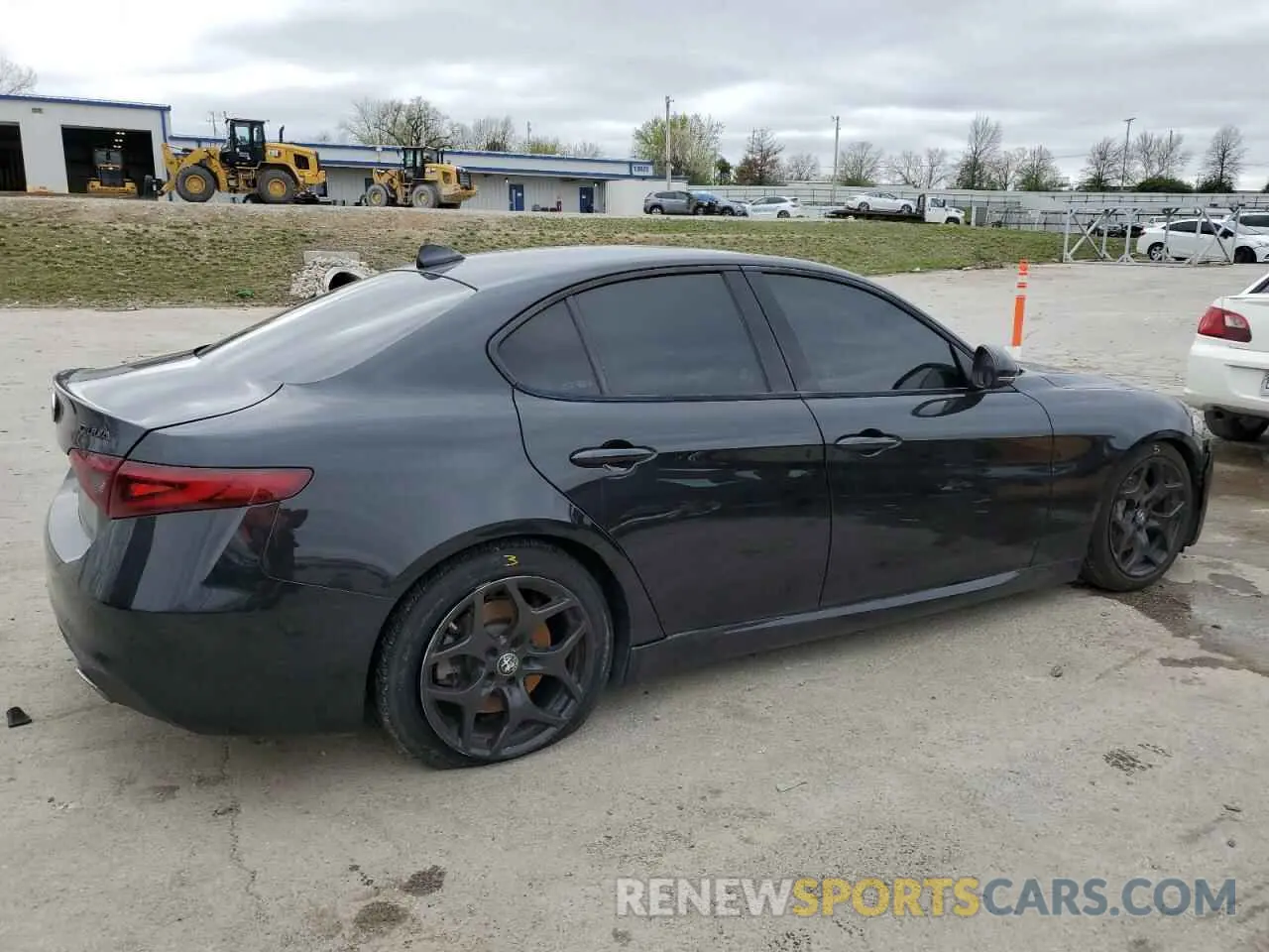 3 Photograph of a damaged car ZARFAMAN3M7639209 ALFA ROMEO GIULIA 2021