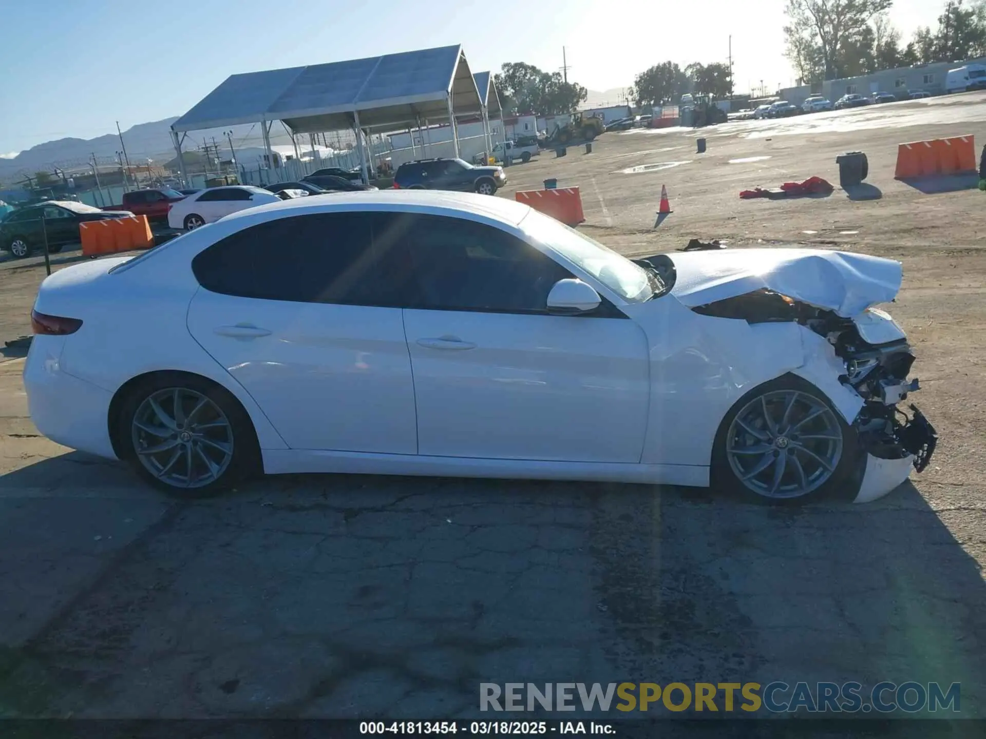 13 Photograph of a damaged car ZARFAMAN7M7638886 ALFA ROMEO GIULIA 2021