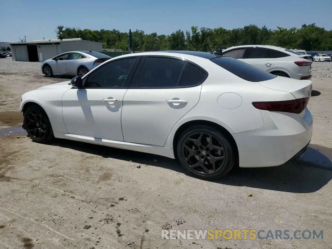 2 Photograph of a damaged car ZARFAMAN8M7639772 ALFA ROMEO GIULIA 2021