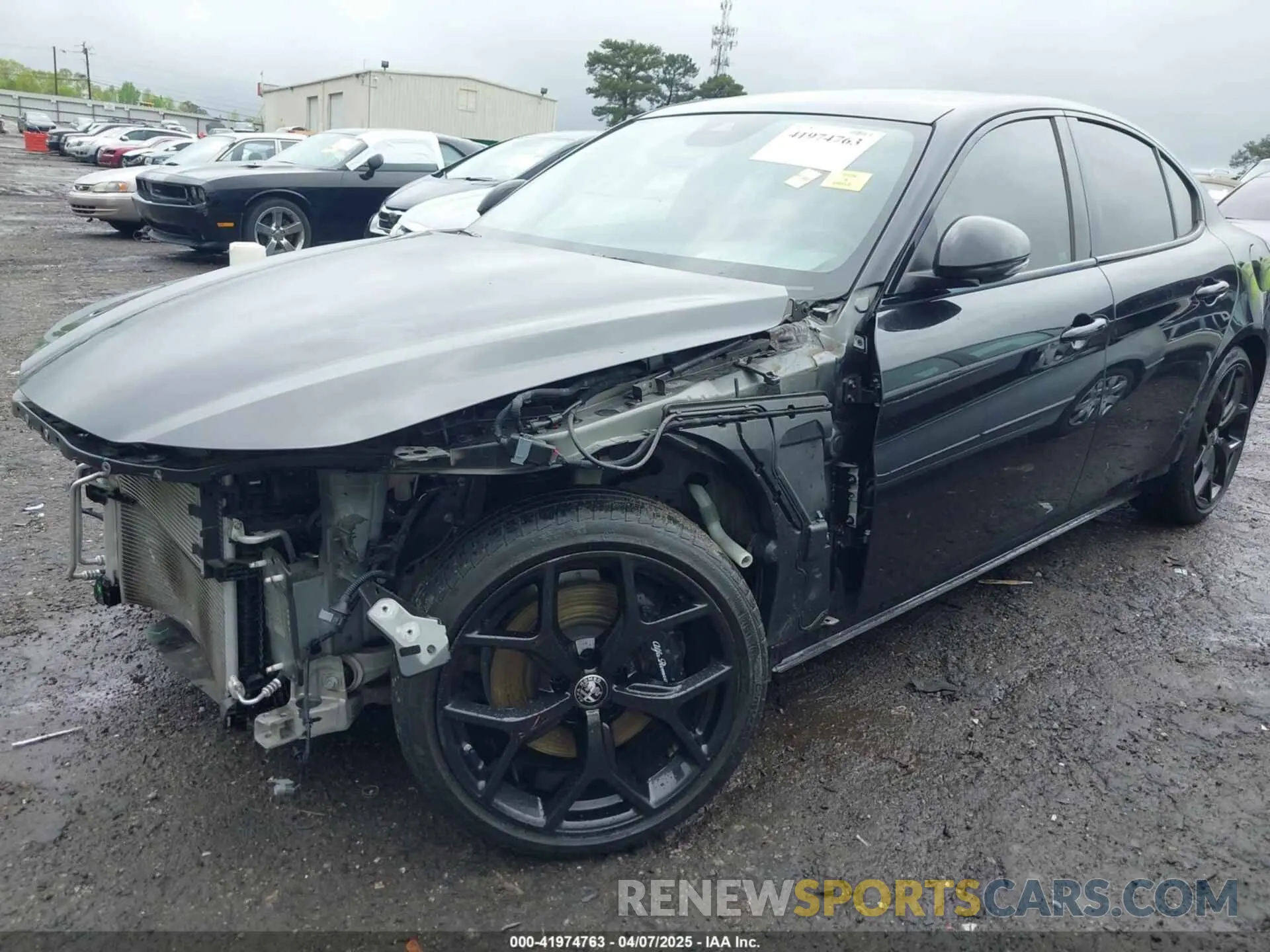 2 Photograph of a damaged car ZARFAMBN0M7639439 ALFA ROMEO GIULIA 2021