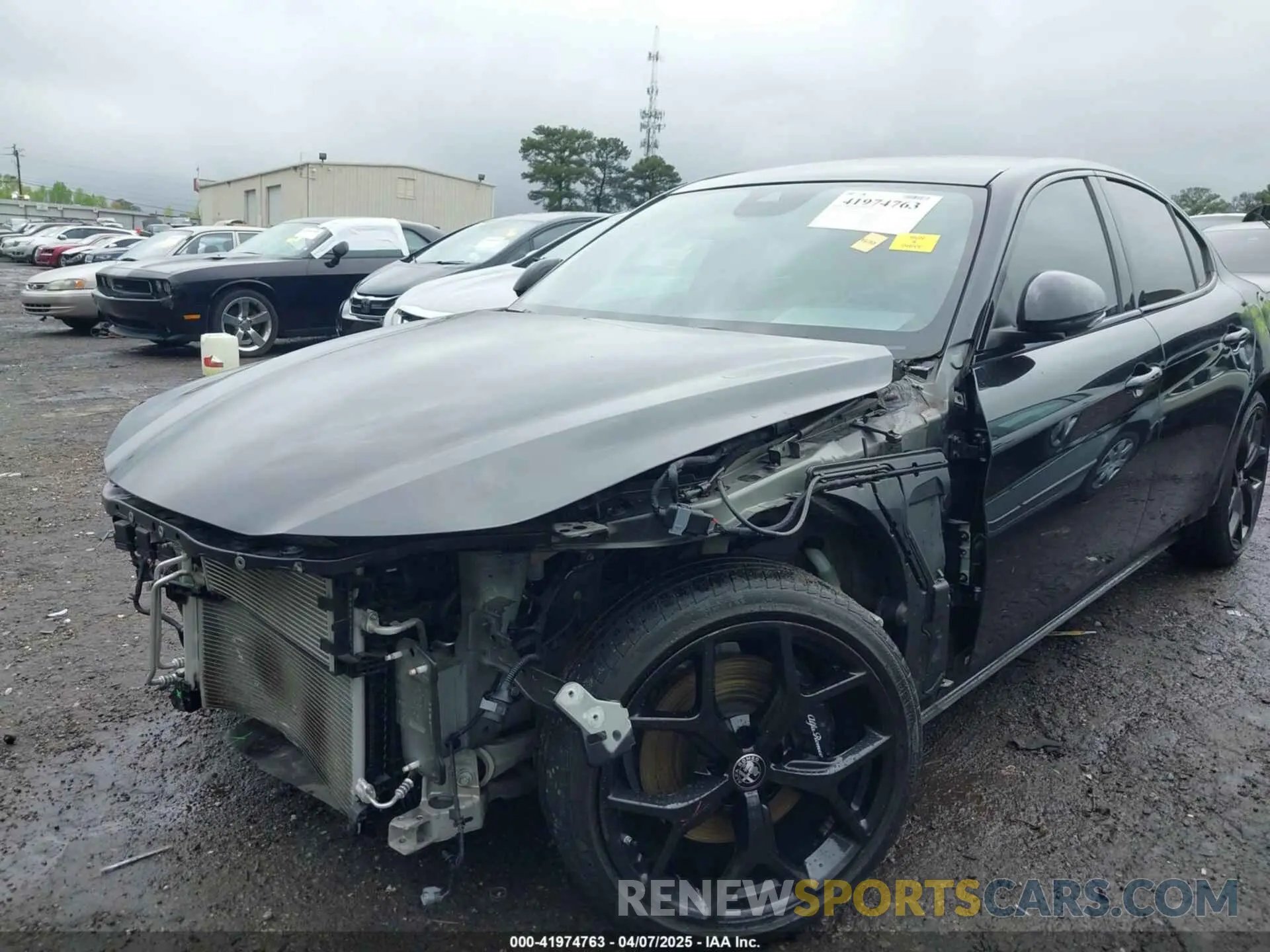 6 Photograph of a damaged car ZARFAMBN0M7639439 ALFA ROMEO GIULIA 2021