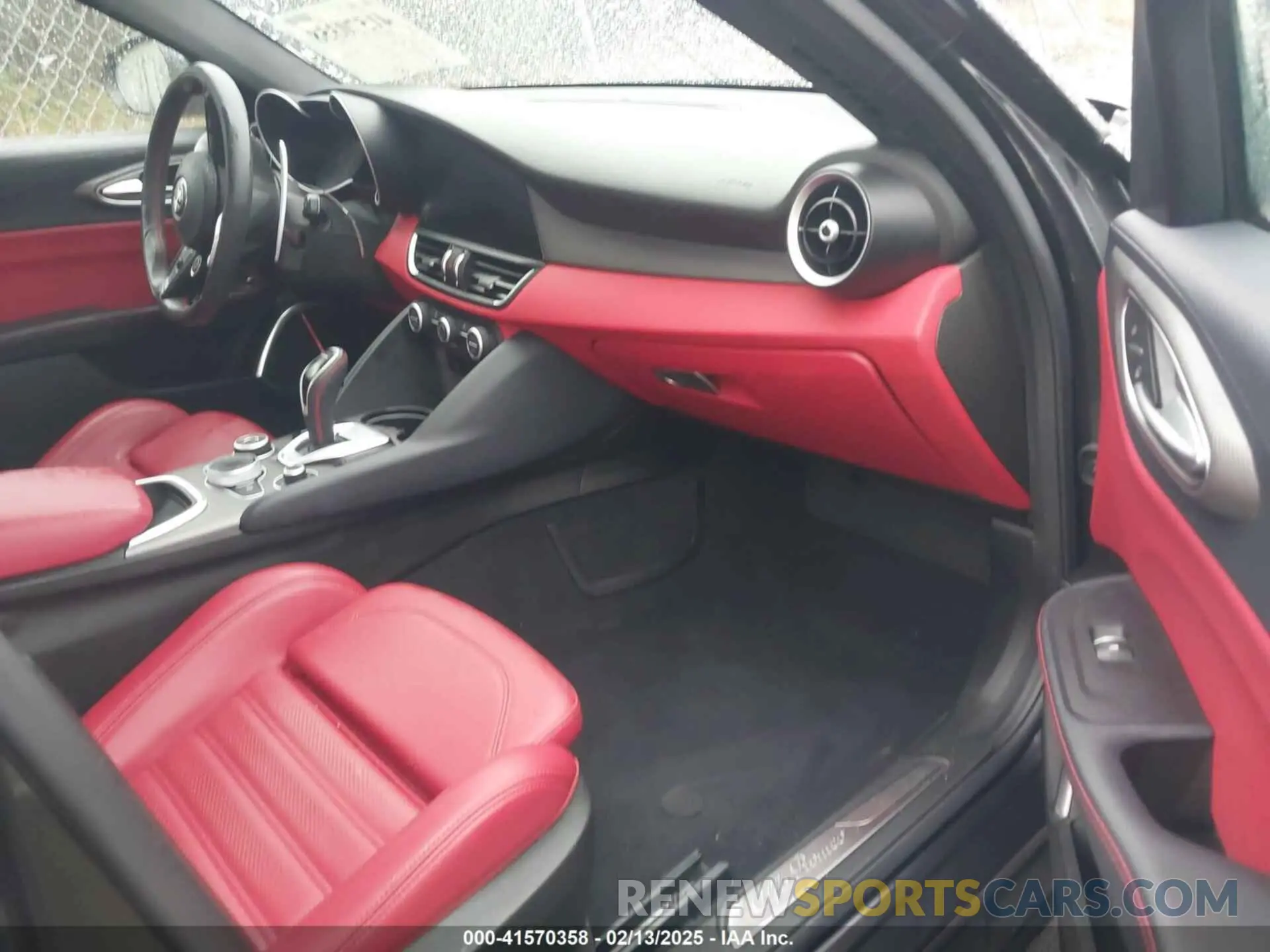 5 Photograph of a damaged car ZARFAMBN4M7641727 ALFA ROMEO GIULIA 2021