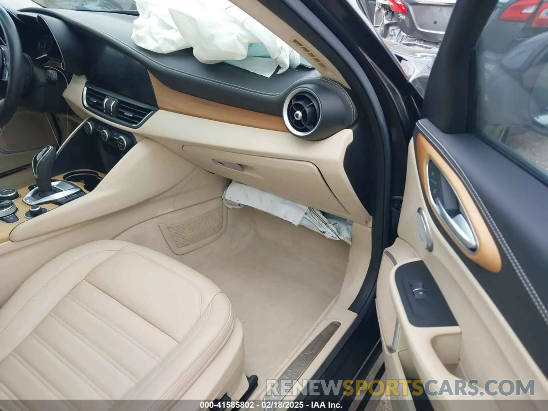 5 Photograph of a damaged car ZARFAMBN9M7642713 ALFA ROMEO GIULIA 2021