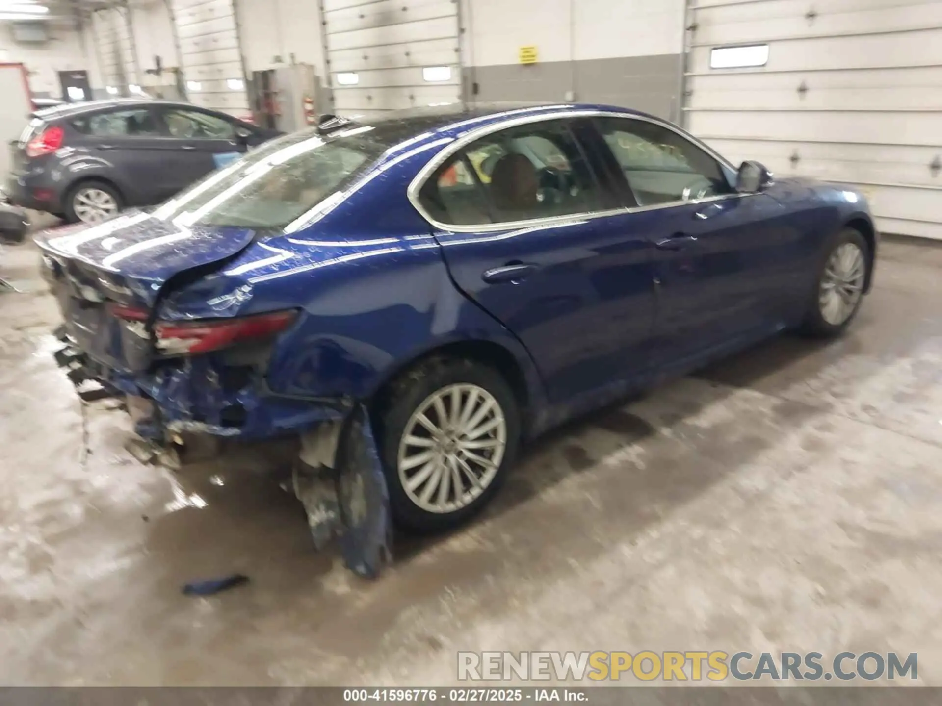 4 Photograph of a damaged car ZARFANAN1M7640770 ALFA ROMEO GIULIA 2021