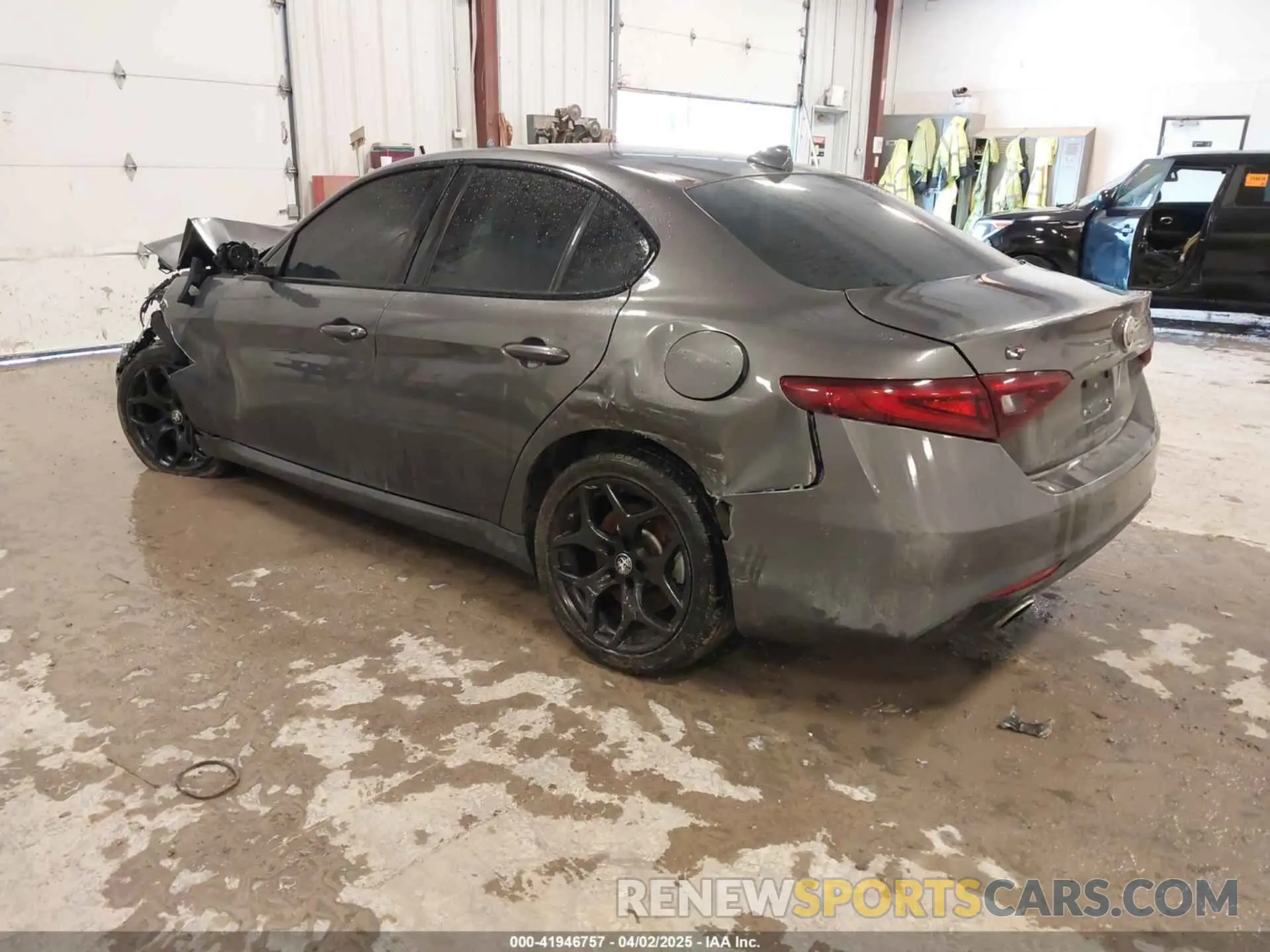 3 Photograph of a damaged car ZARFANAN9M7646445 ALFA ROMEO GIULIA 2021