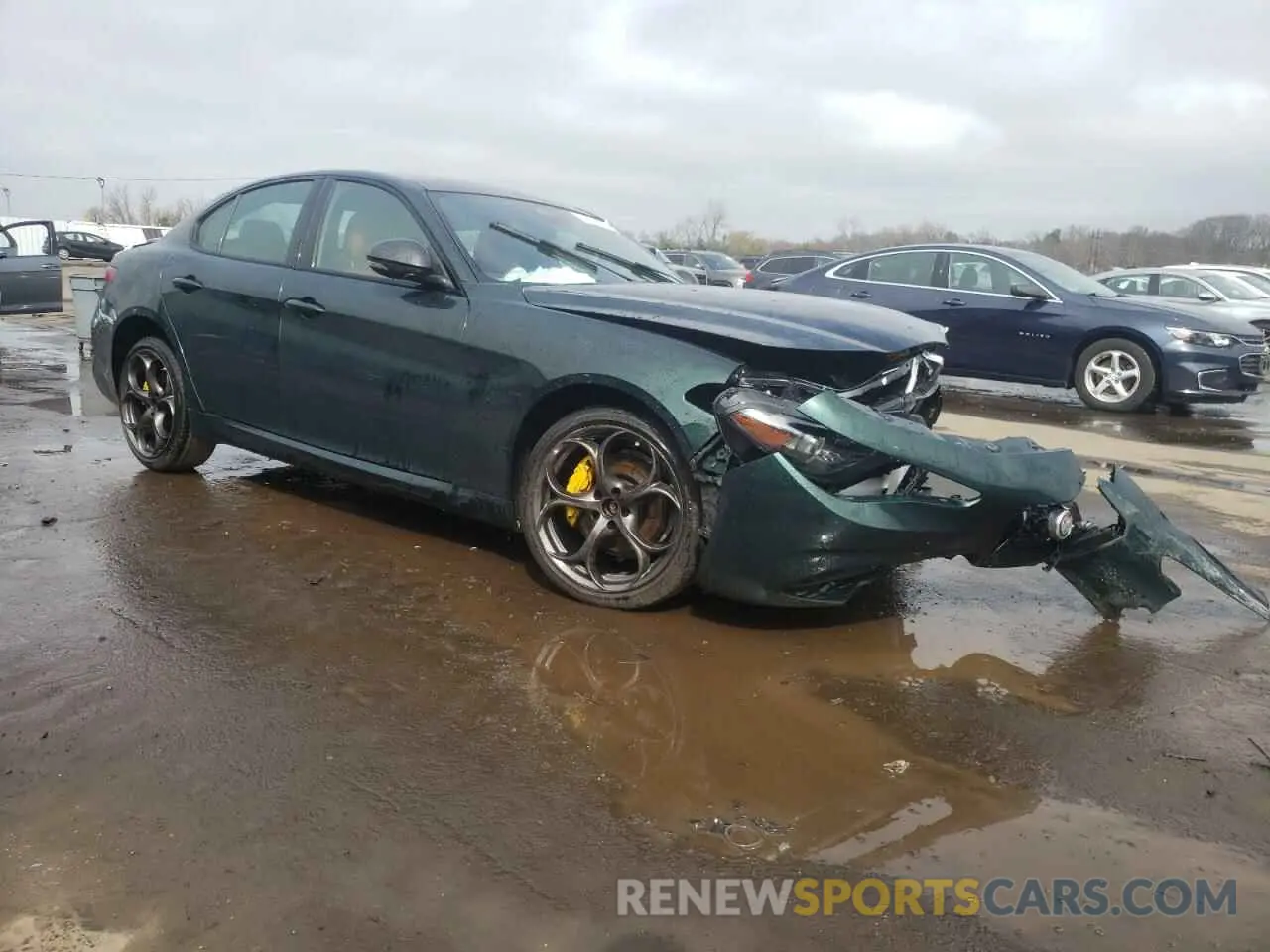 4 Photograph of a damaged car ZARFANBN4M7644634 ALFA ROMEO GIULIA 2021