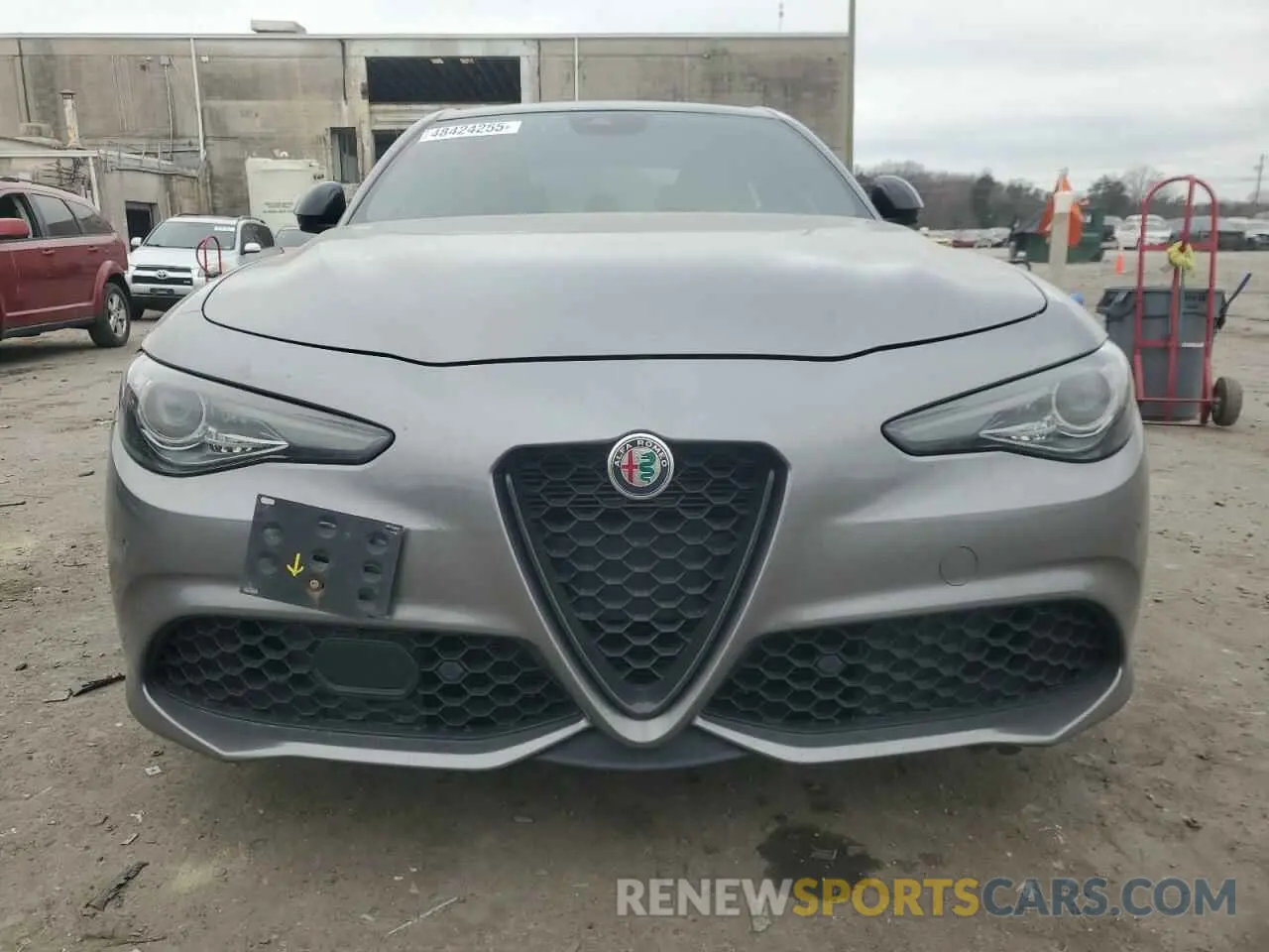 5 Photograph of a damaged car ZARFANBN5M7643959 ALFA ROMEO GIULIA 2021