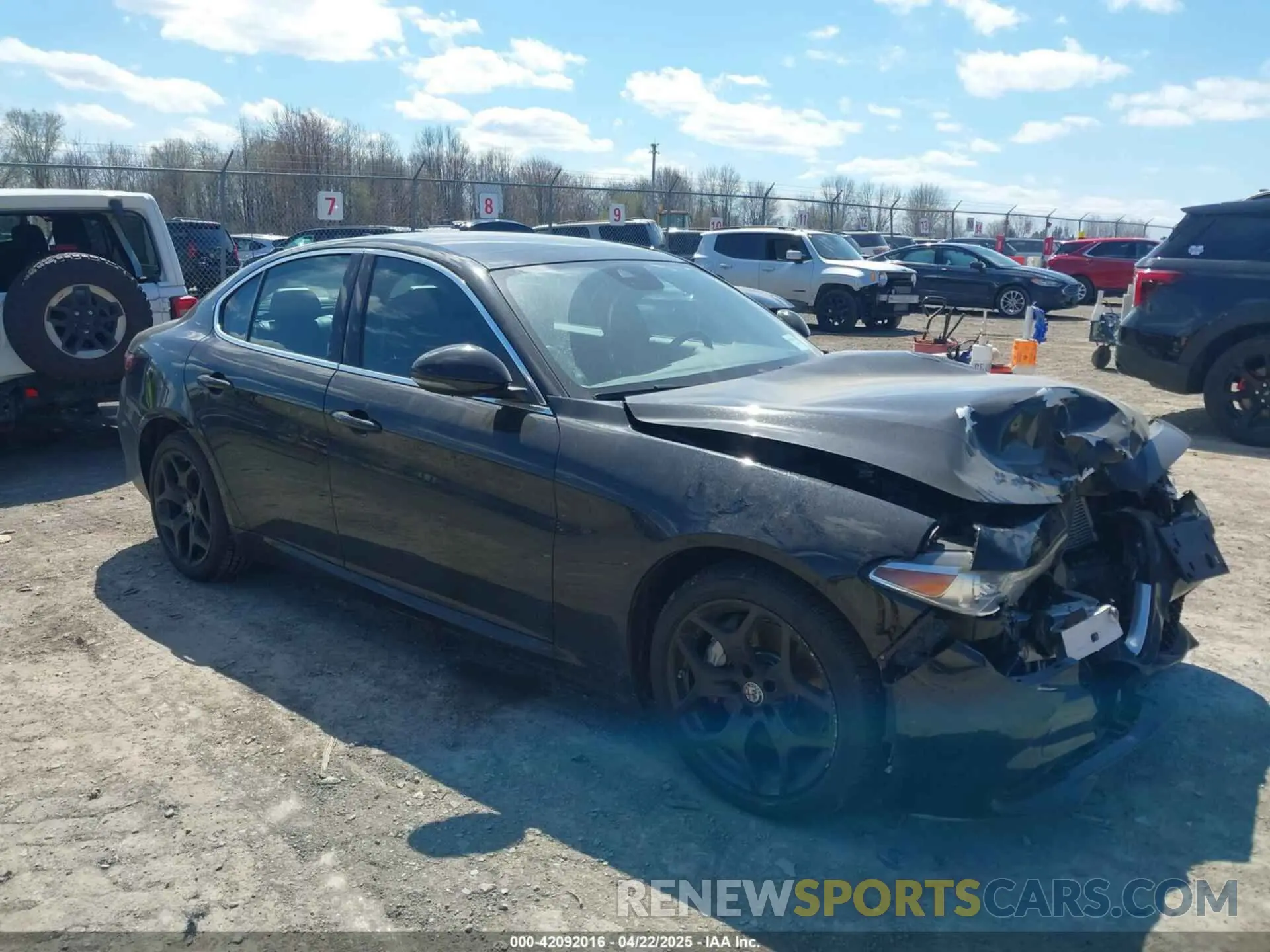 1 Photograph of a damaged car ZARFANBN6M7648815 ALFA ROMEO GIULIA 2021