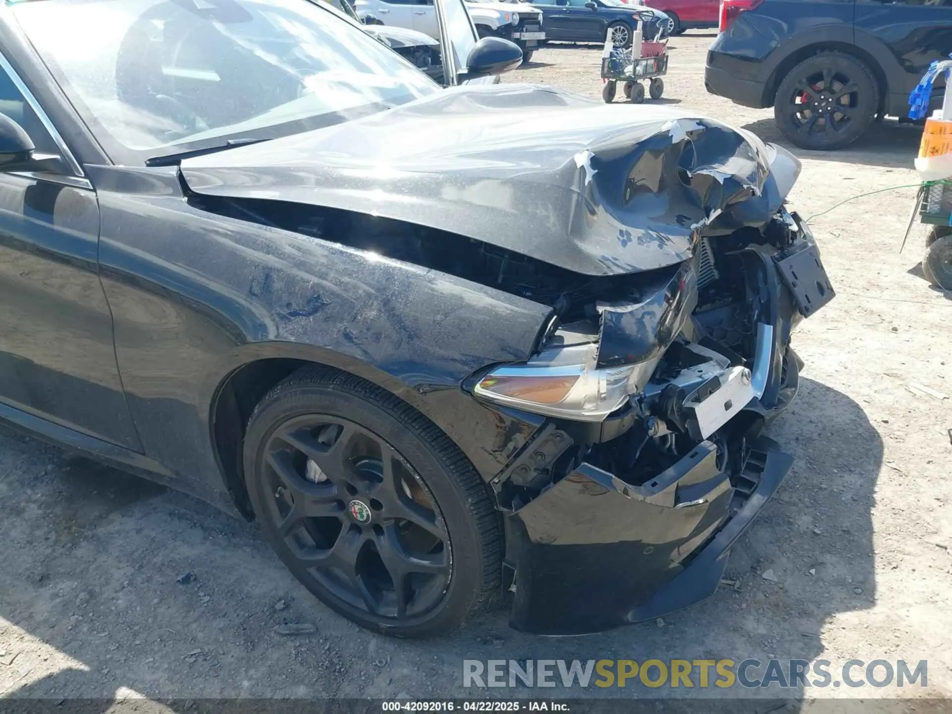 18 Photograph of a damaged car ZARFANBN6M7648815 ALFA ROMEO GIULIA 2021