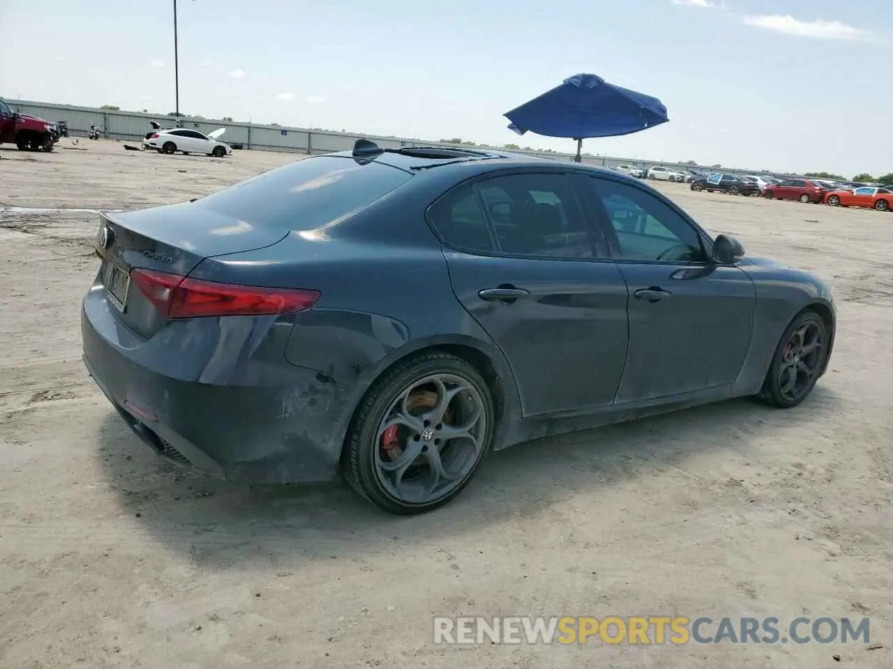 3 Photograph of a damaged car ZARFANBN7M7643882 ALFA ROMEO GIULIA 2021