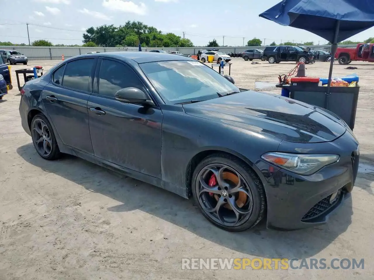 4 Photograph of a damaged car ZARFANBN7M7643882 ALFA ROMEO GIULIA 2021