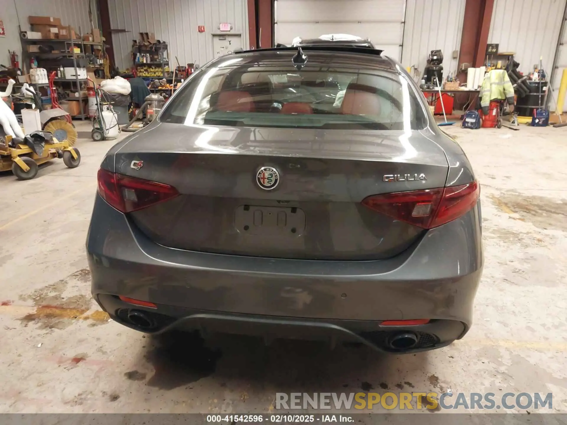 16 Photograph of a damaged car ZARFANBN9M7641230 ALFA ROMEO GIULIA 2021