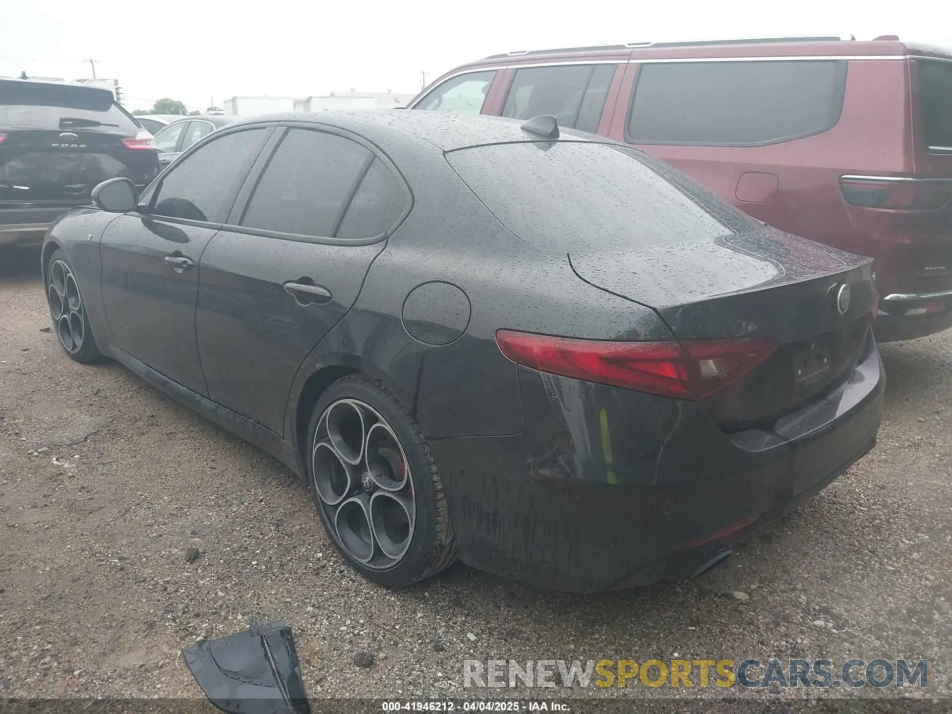 3 Photograph of a damaged car ZARFAMBN9N7656614 ALFA ROMEO GIULIA 2022